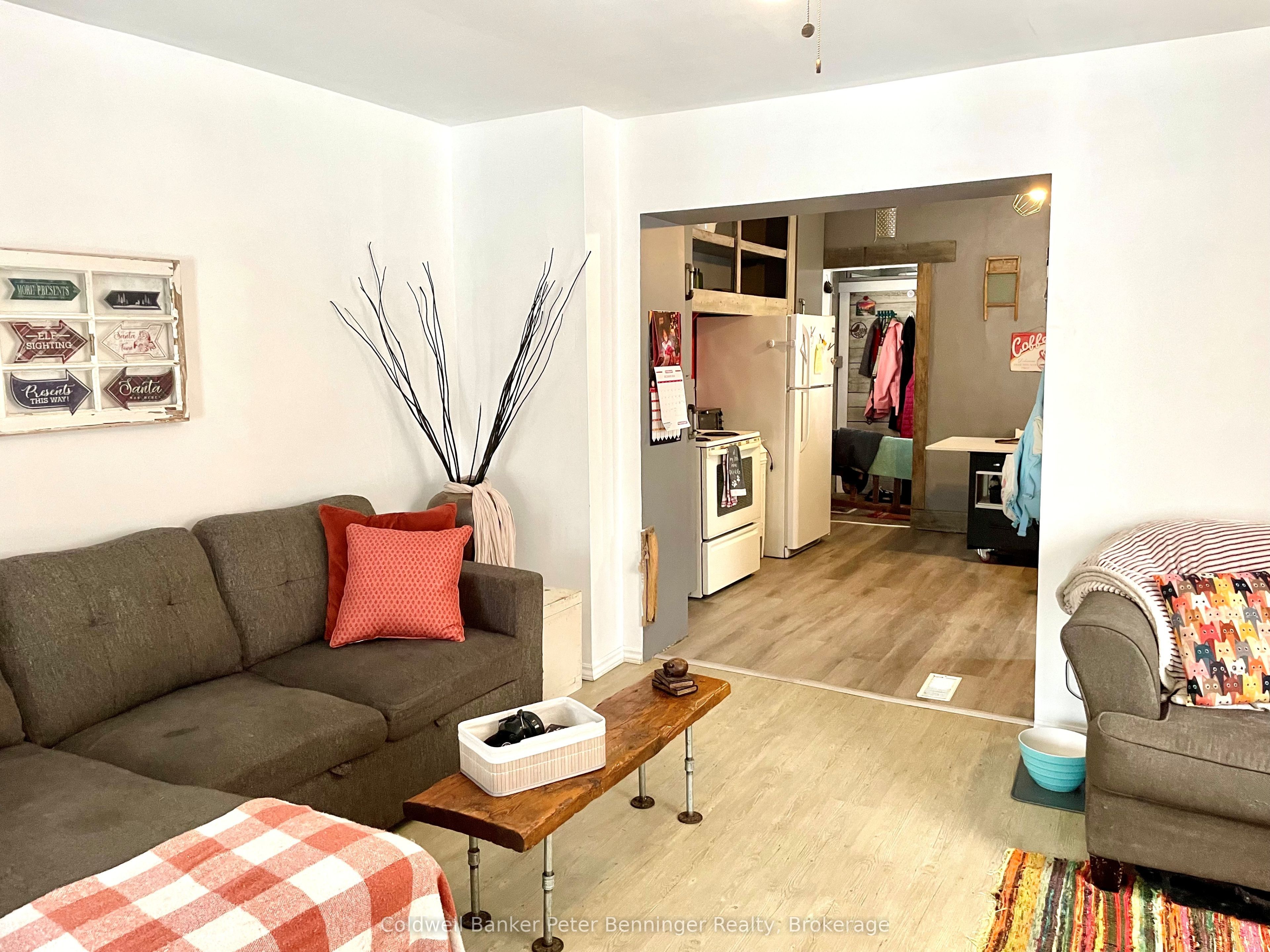 258 8th Street Property Photo 12