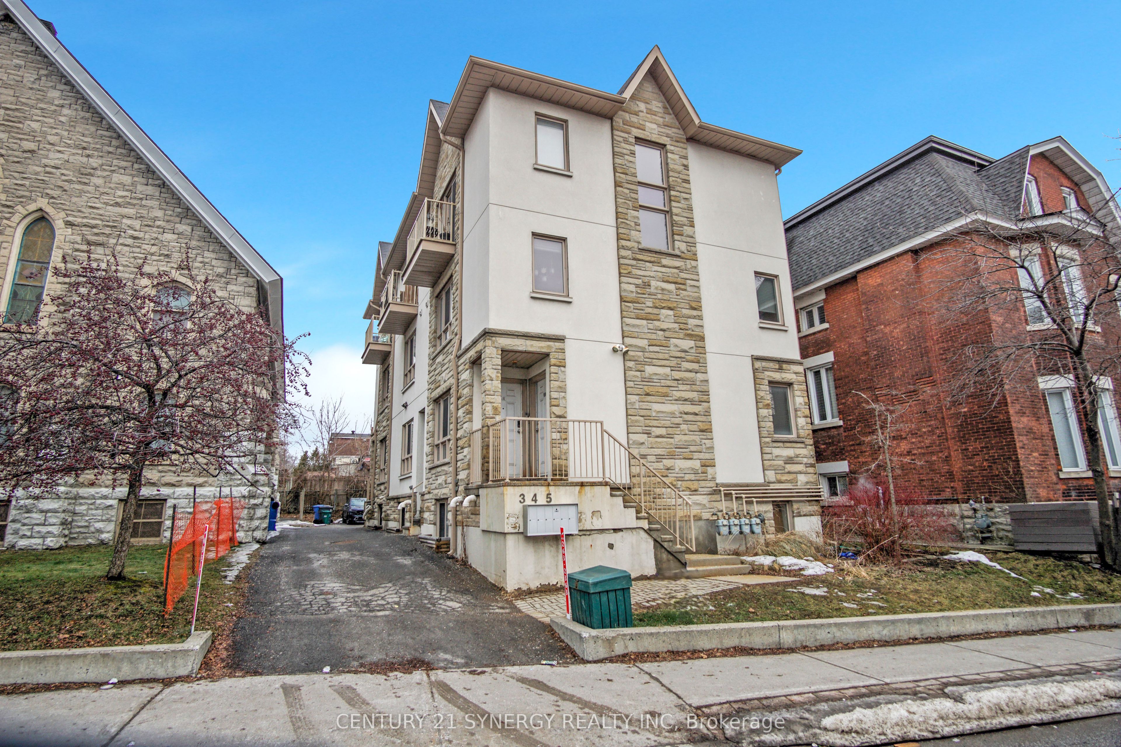 K1r 6j2 Real Estate Listings Main Image