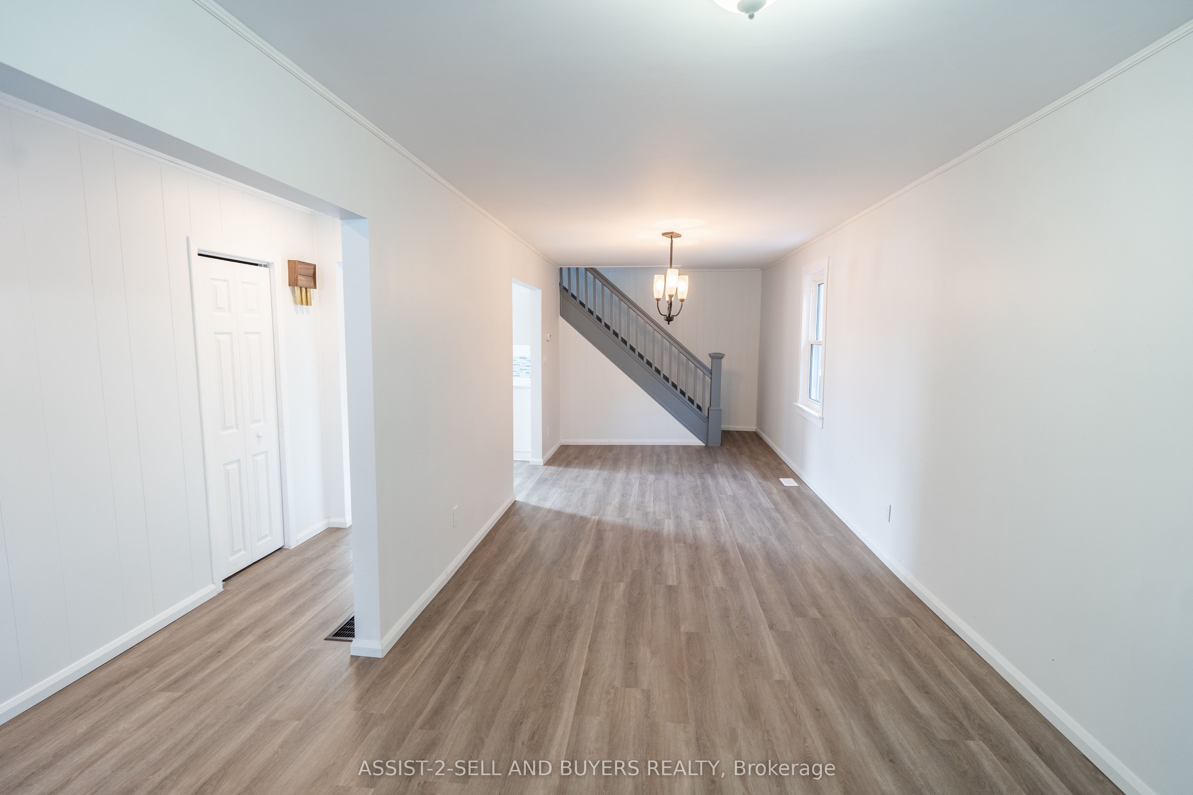 3024 Pitt Street Property Photo 10