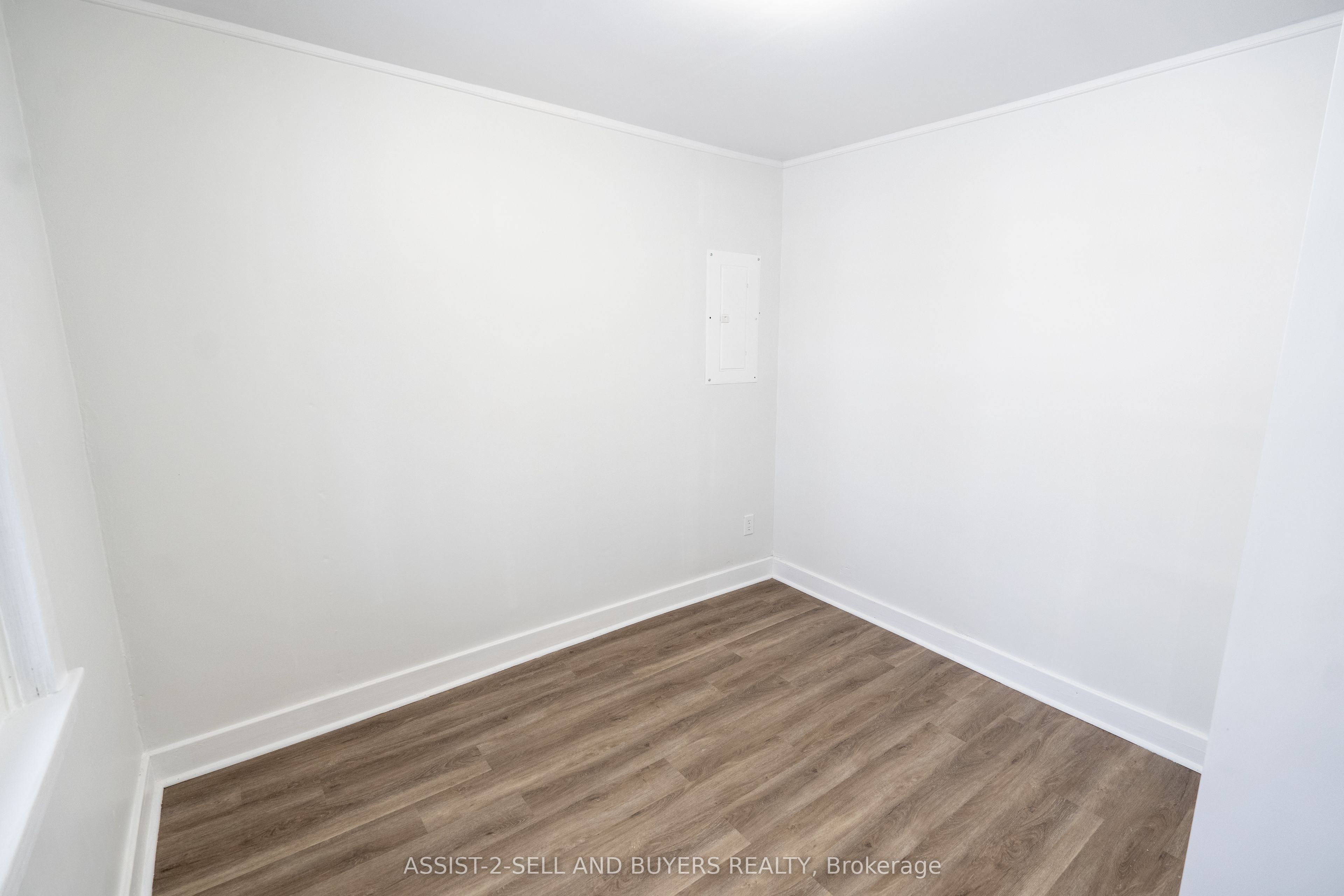 3024 Pitt Street Property Photo 12