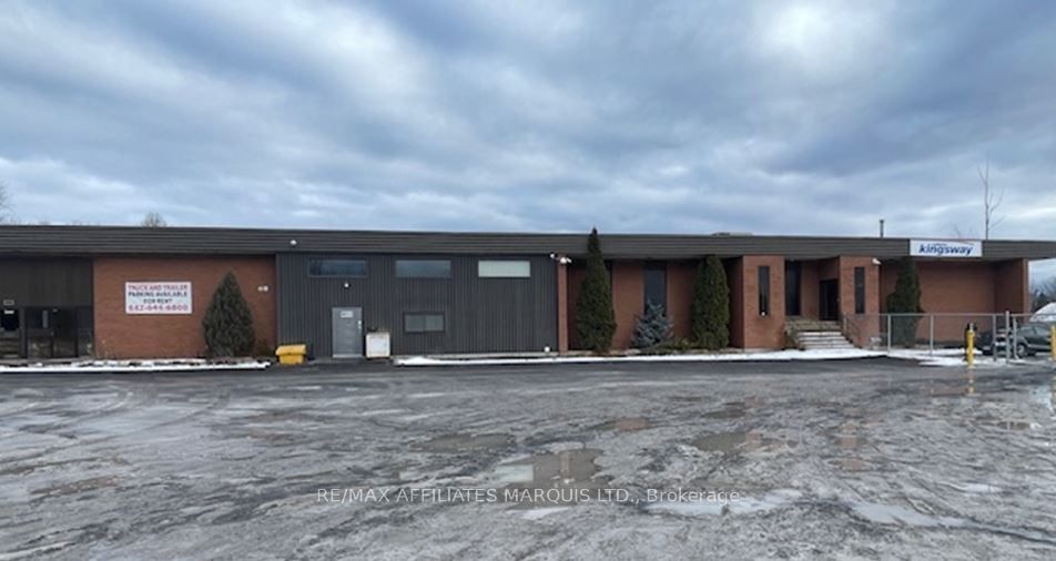 500 Boundary Road Property Photo 2