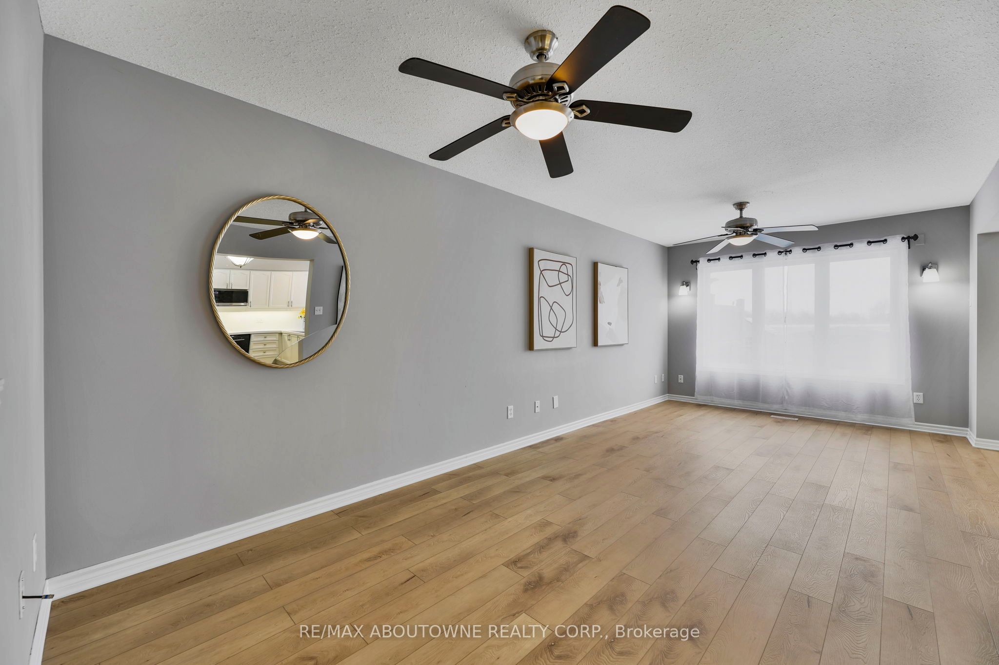1518 Evans Boulevard Property Photo 4
