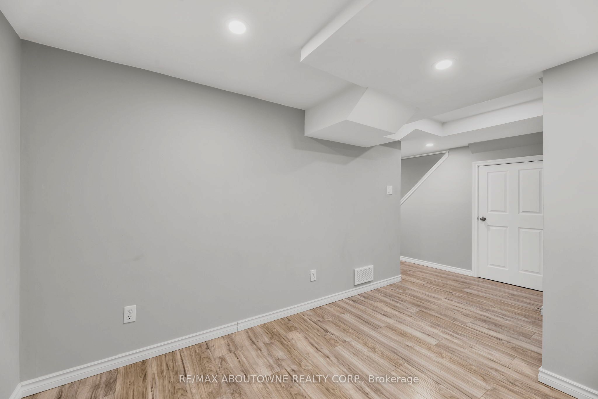 1518 Evans Boulevard Property Photo 30