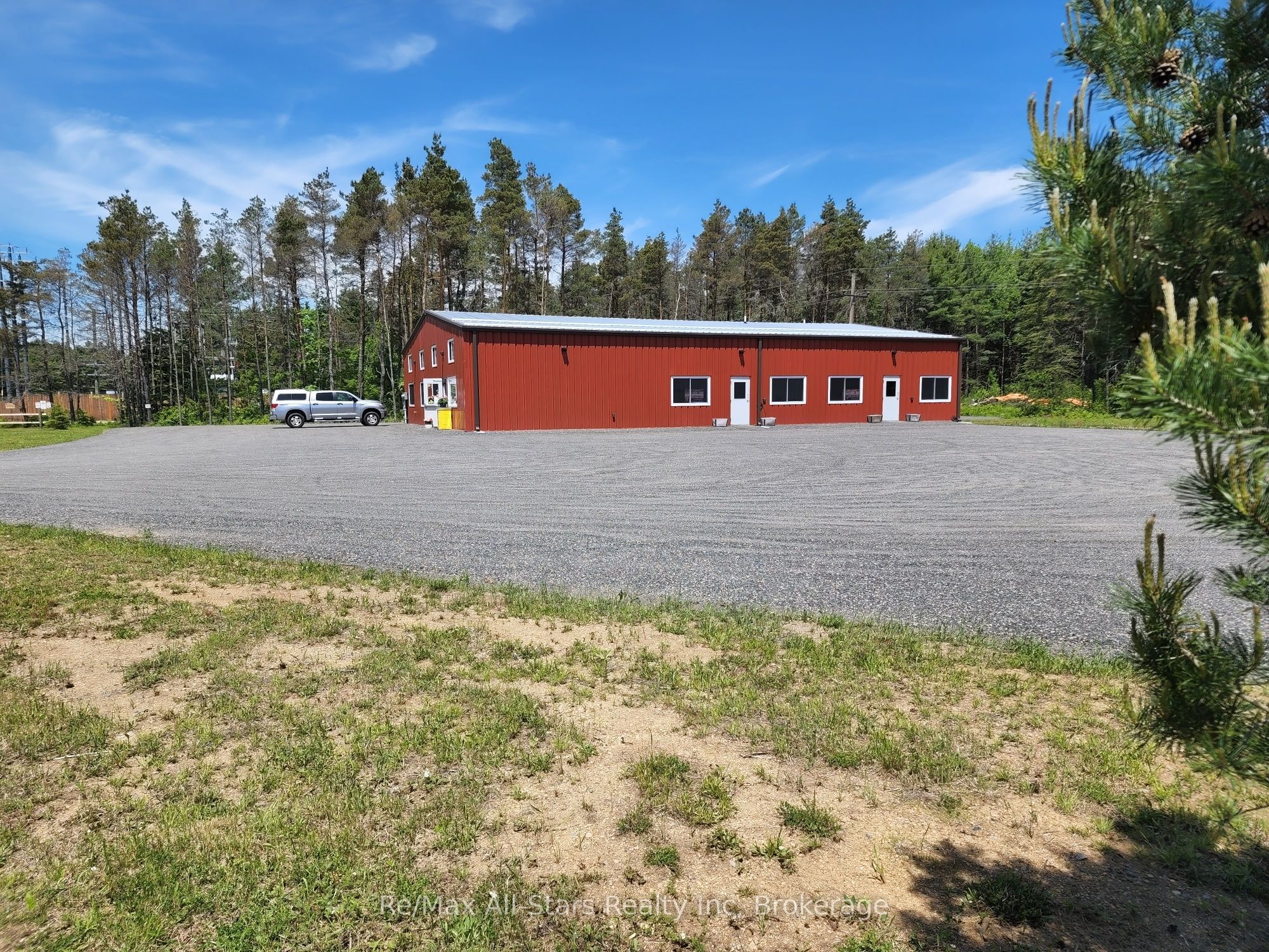 #unit 2 - 25754 35 Highway N Road Property Photo 14
