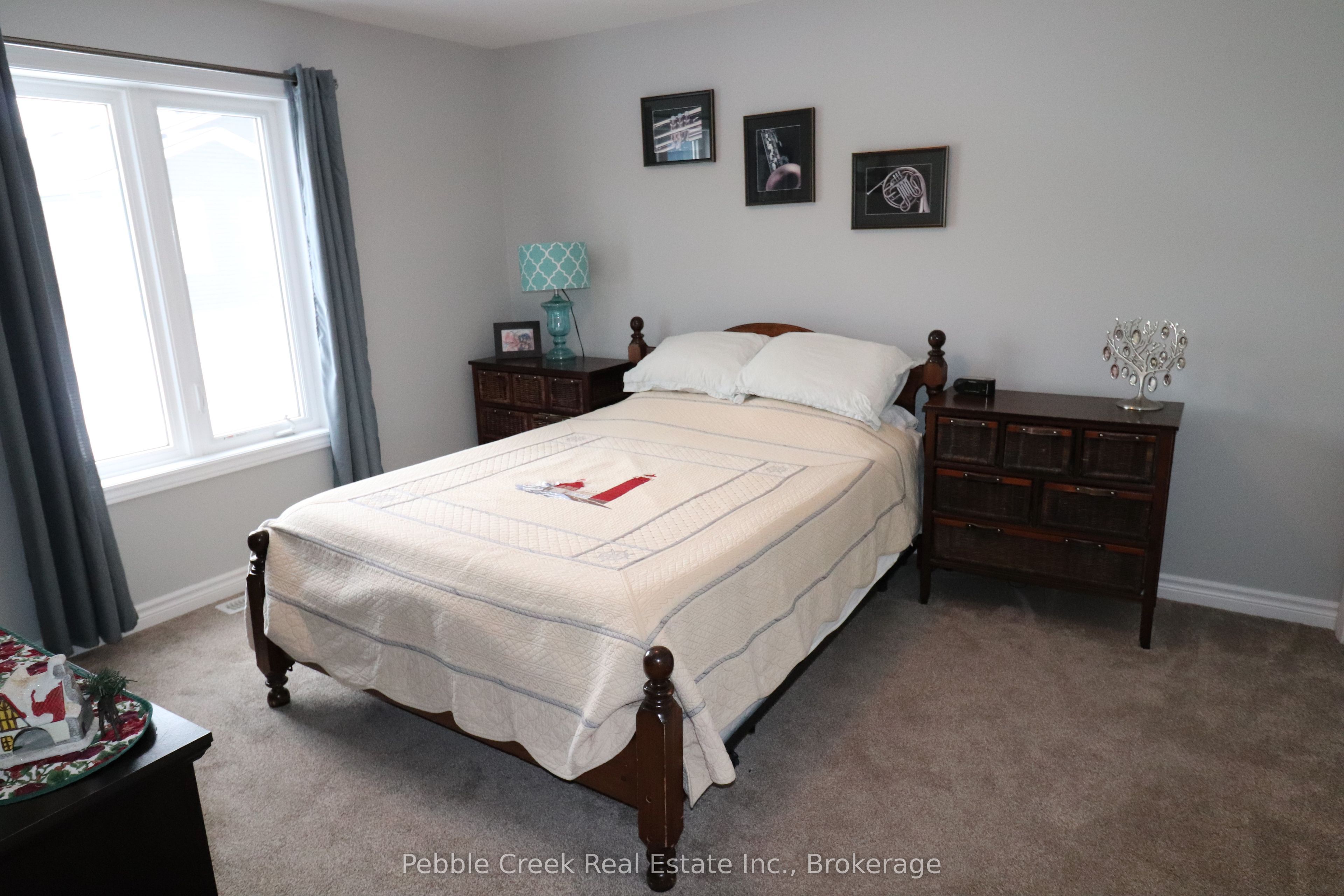 86 Huron Heights Drive Property Photo 22