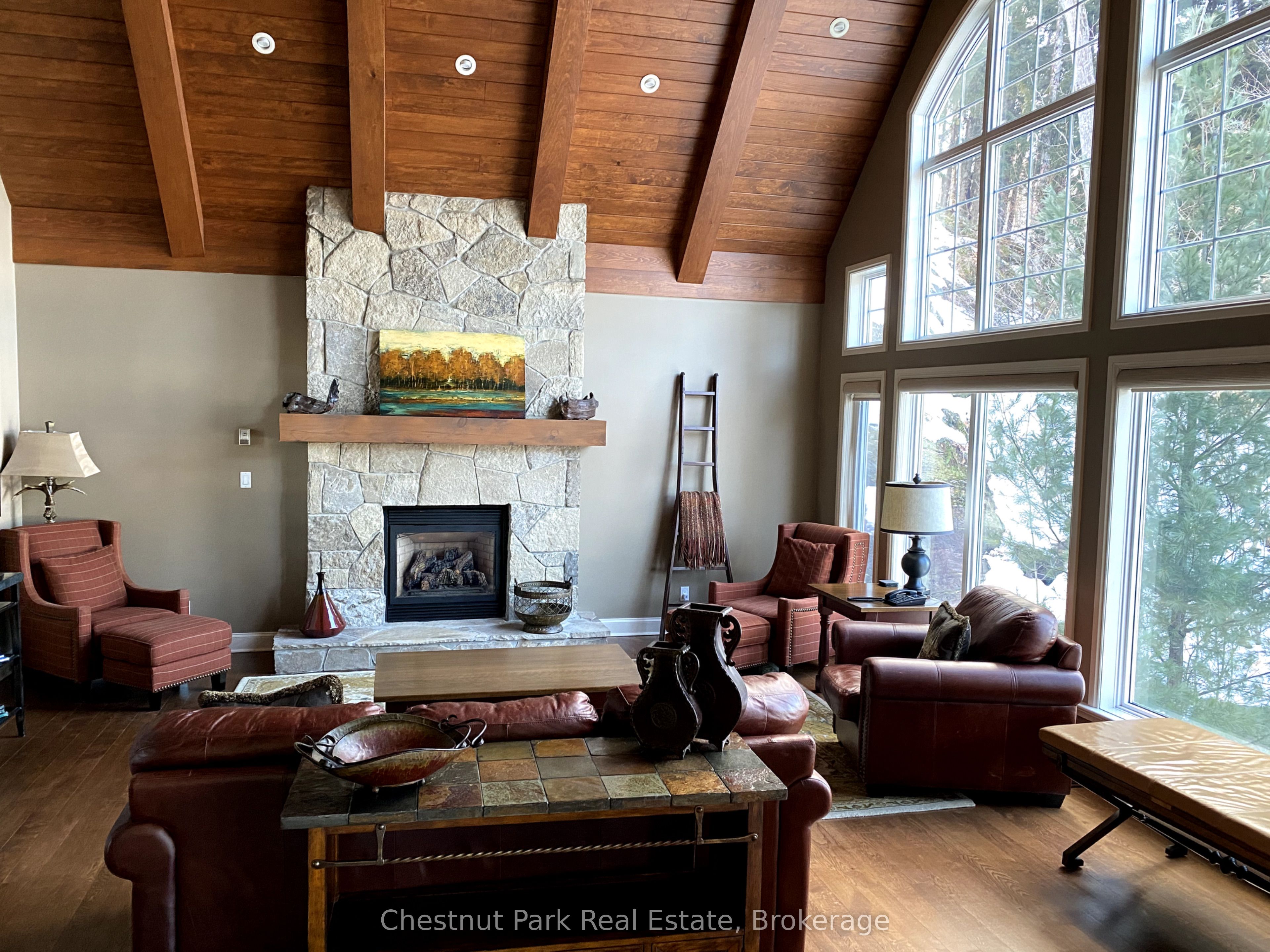#46 - 3876 Muskoka Road 118 W Property Photo 1