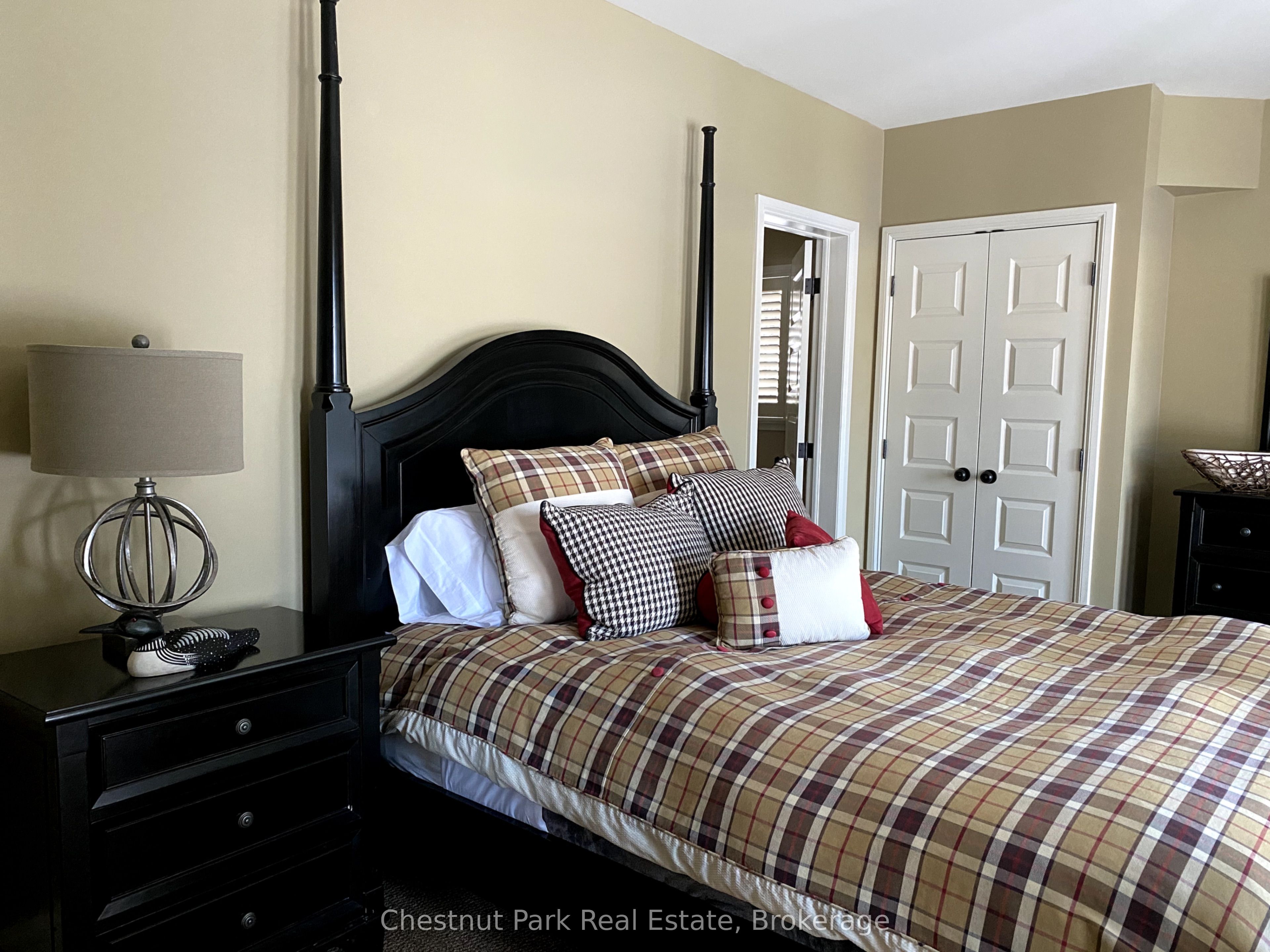 #46 - 3876 Muskoka Road 118 W Property Photo 28