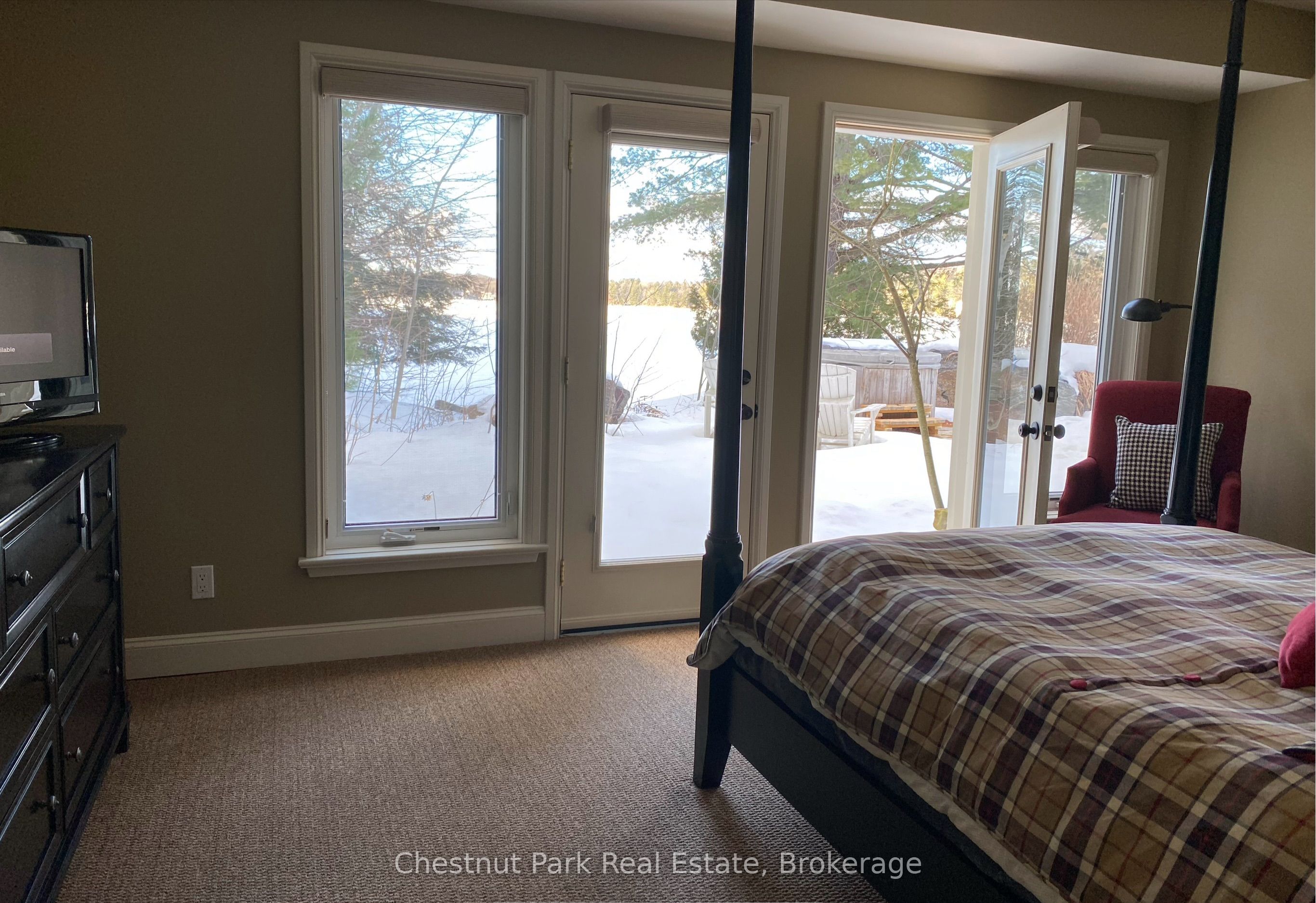 #46 - 3876 Muskoka Road 118 W Property Photo 29