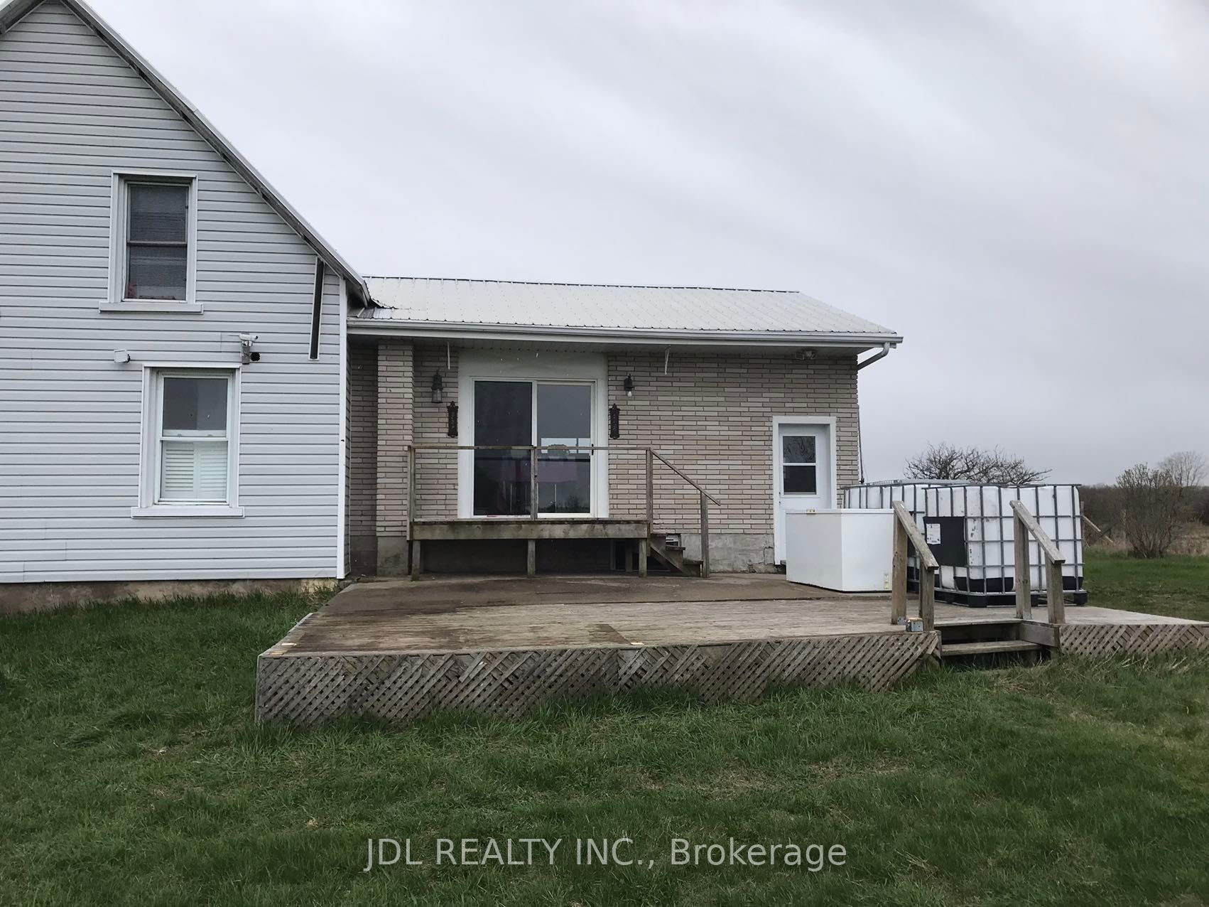 457 Jericho Road Property Photo 4