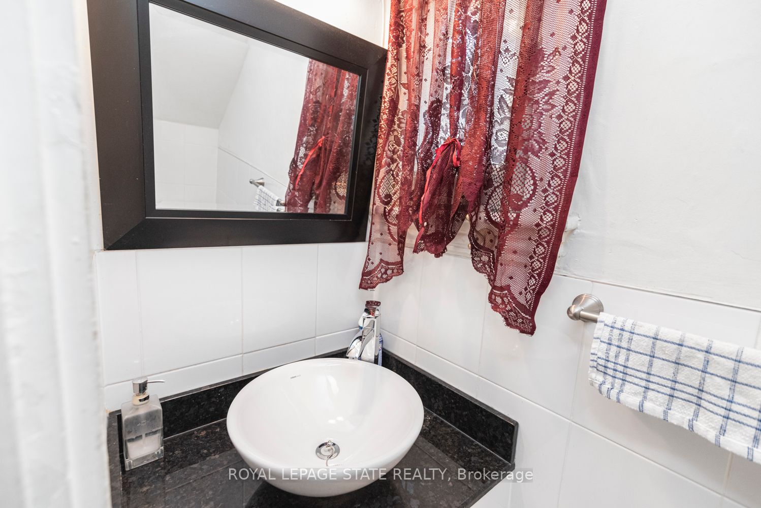 47 Clyde Street Property Photo 16