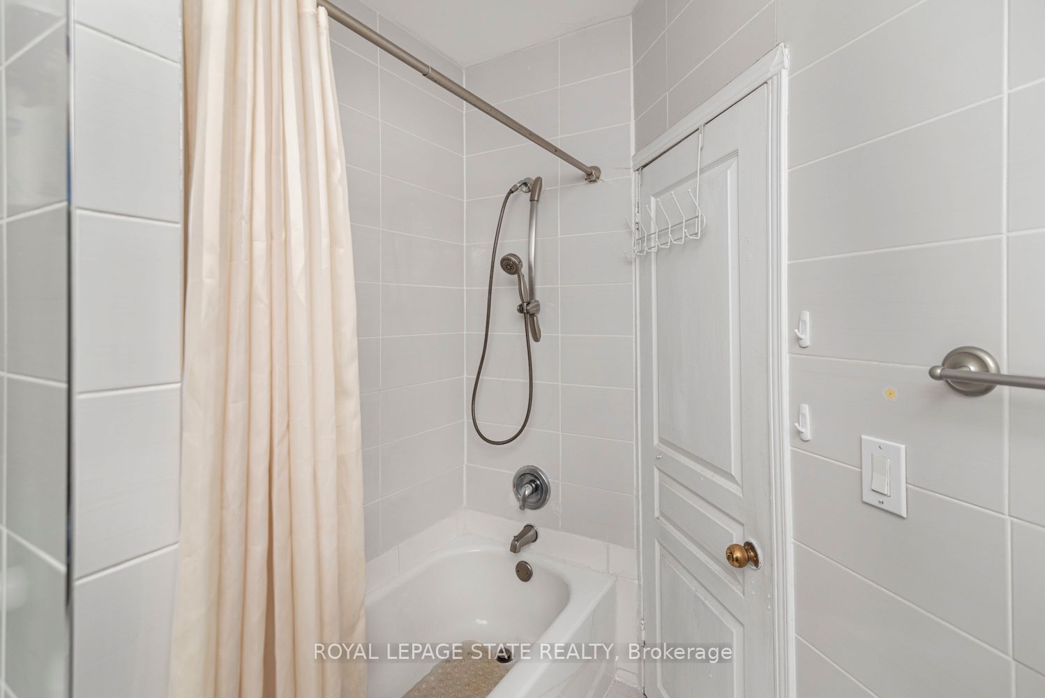 47 Clyde Street Property Photo 26
