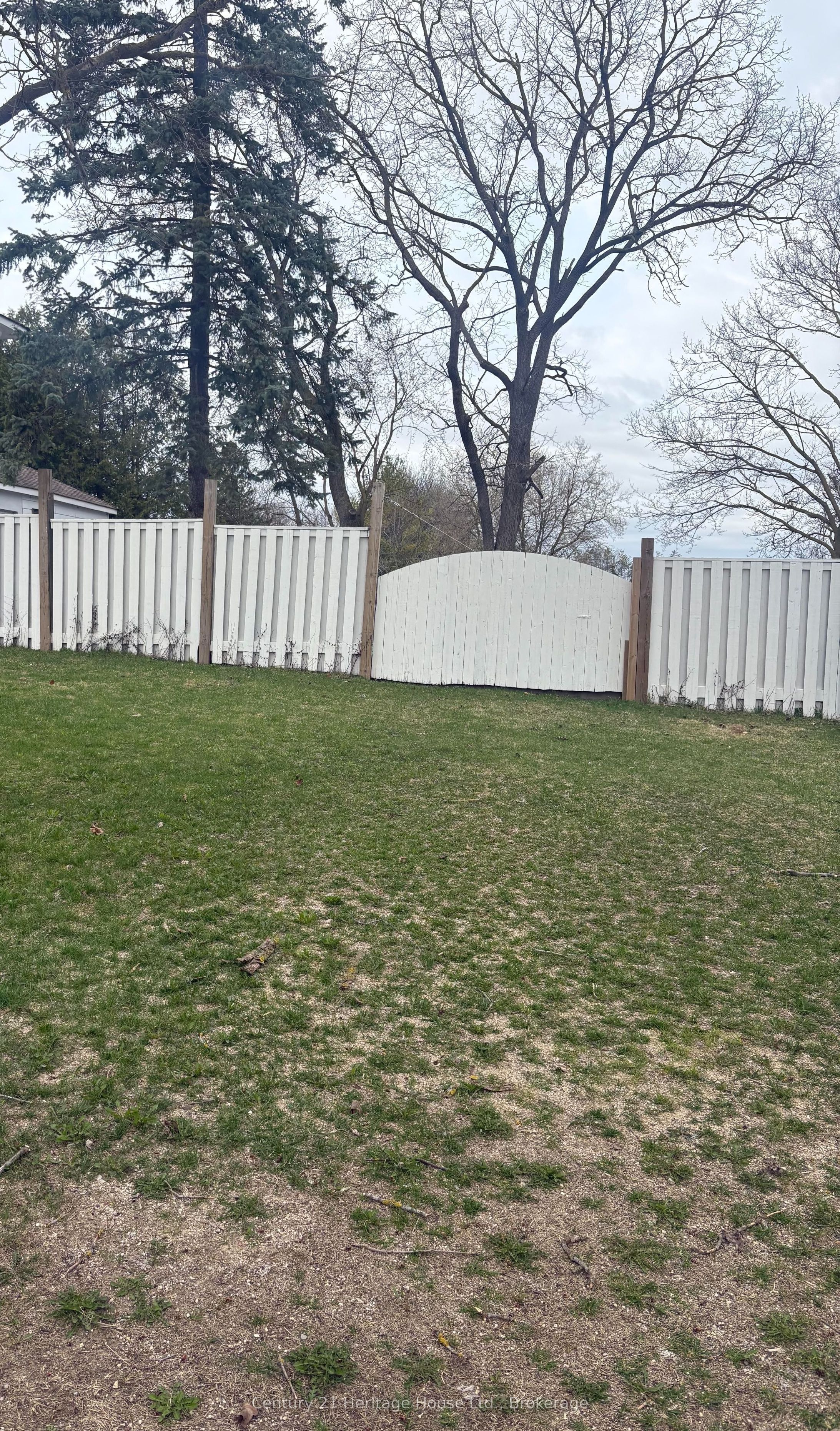 365 Durham Street Property Photo
