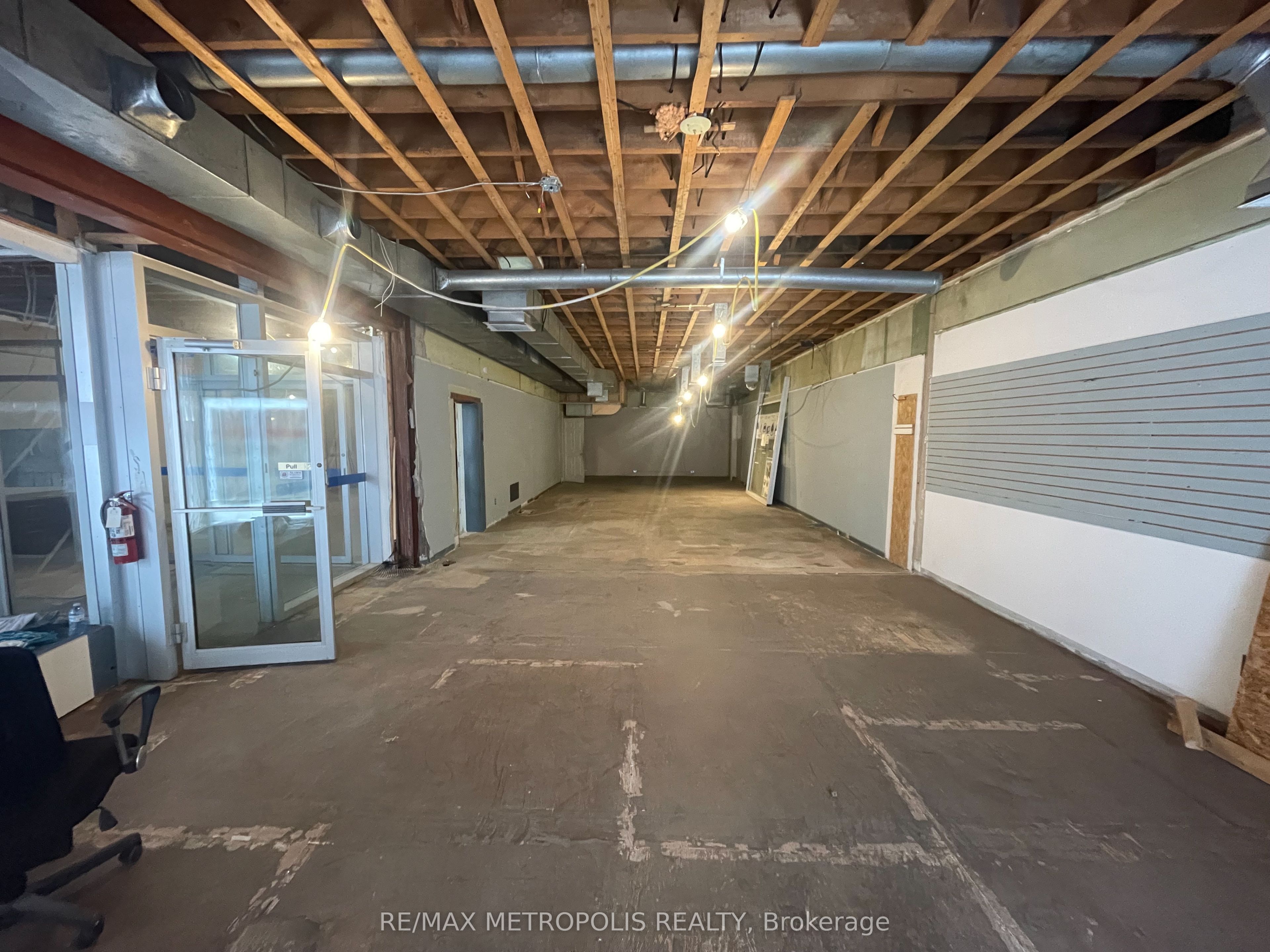 76 Geneva Street Property Photo 2