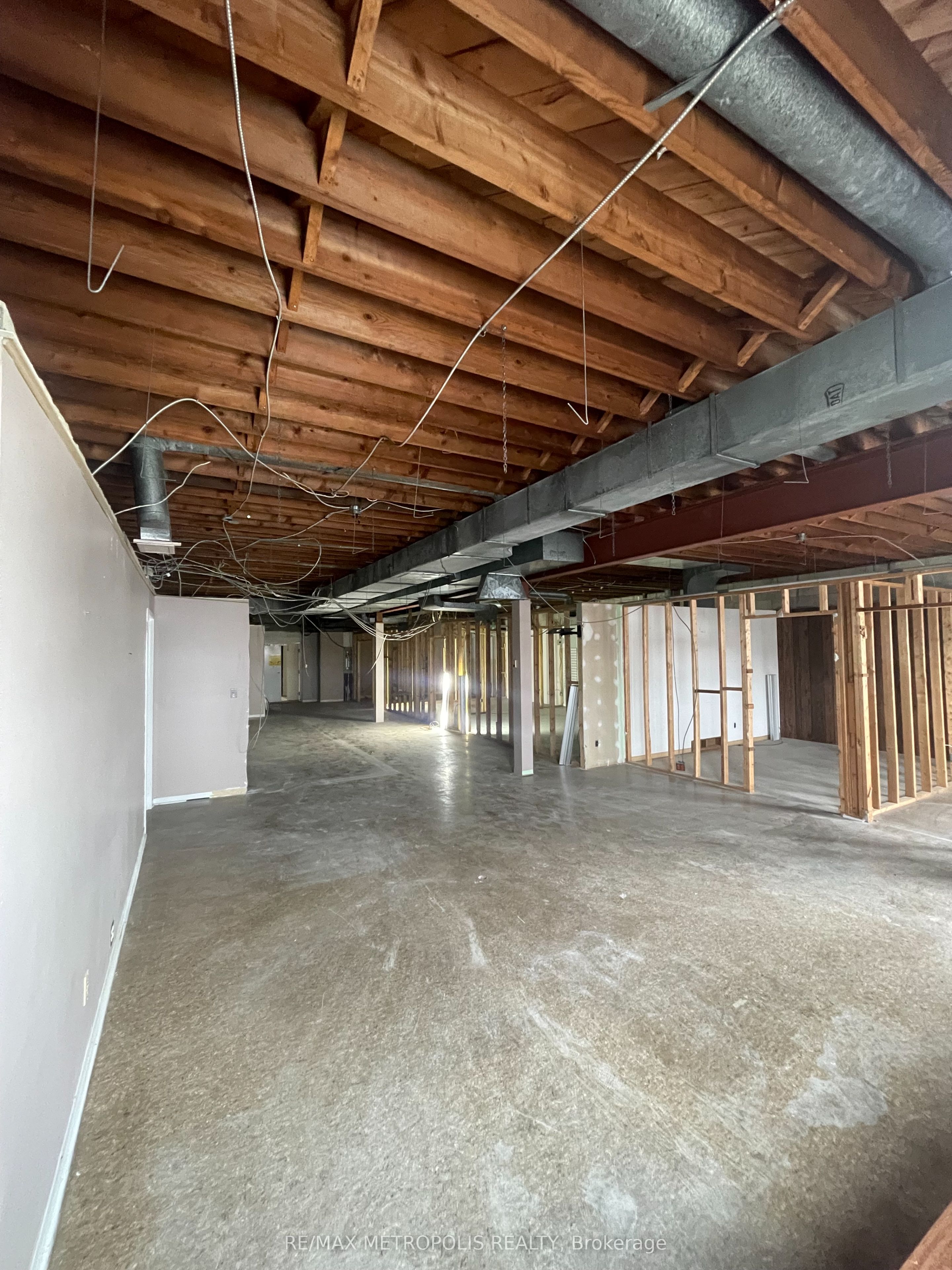 76 Geneva Street Property Photo 4
