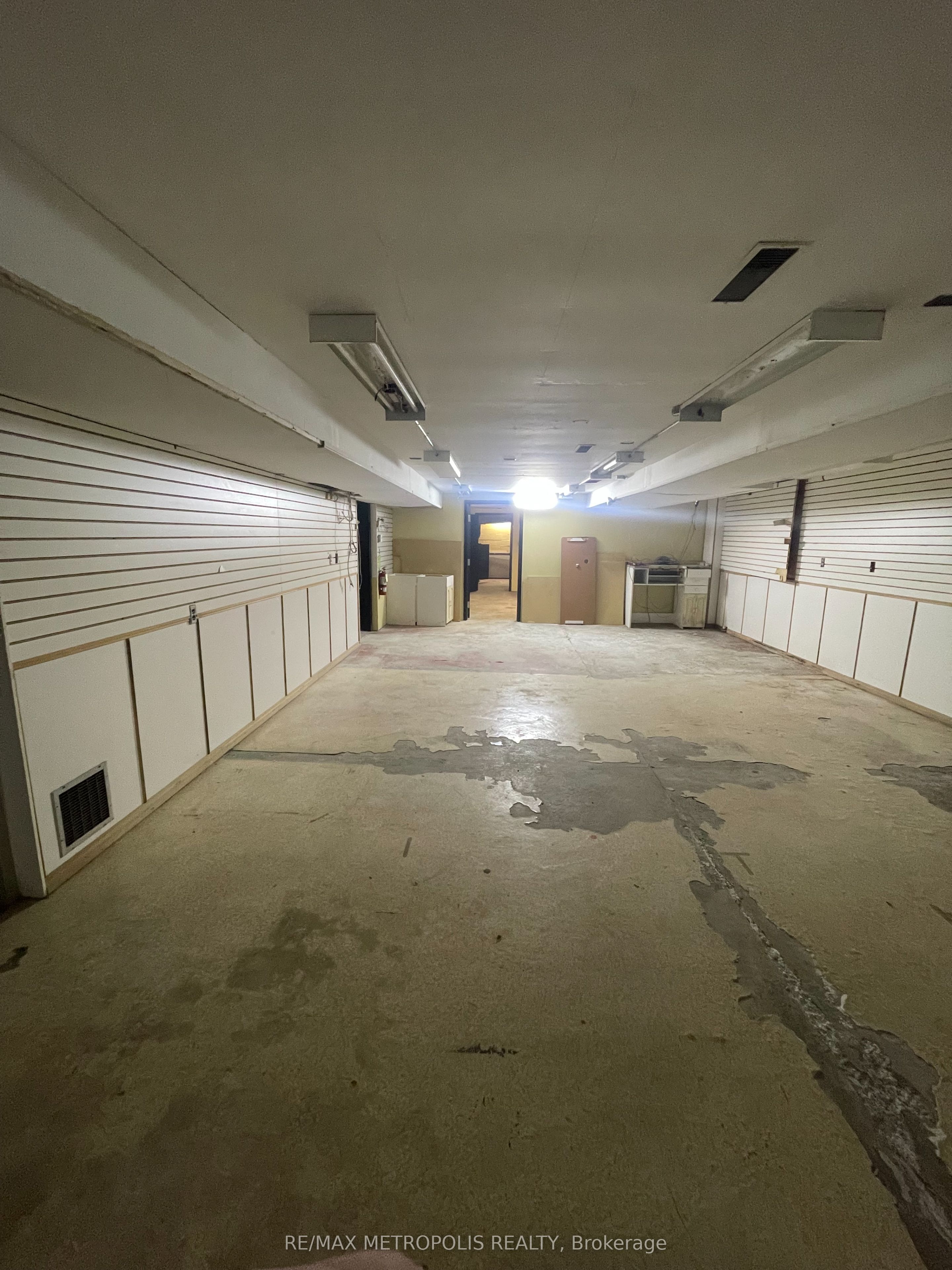 76 Geneva Street Property Photo 8