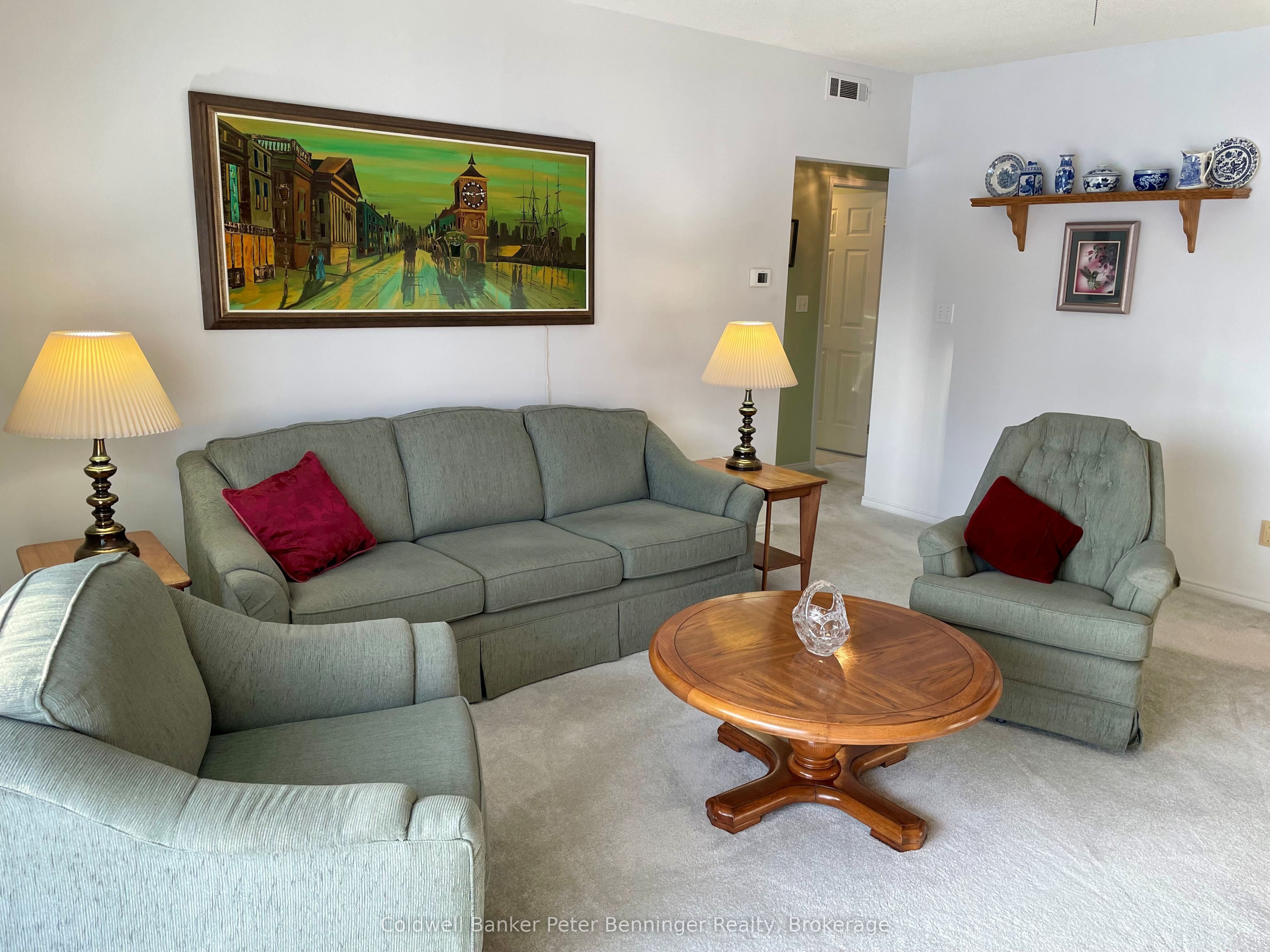 203 Mcnab Street 206 Property Photo 6