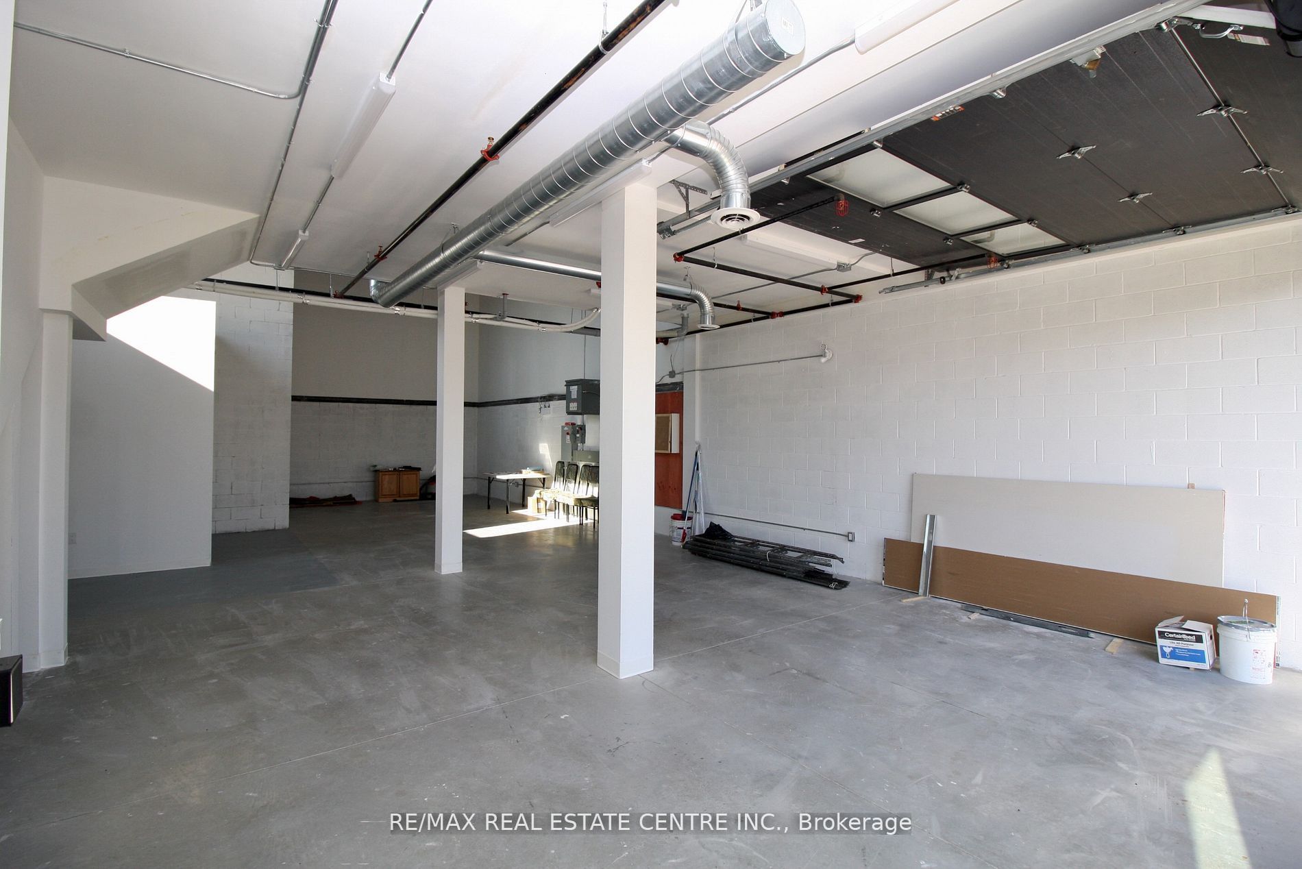 #16 - 587 Hanlon Creek Boulevard Property Photo 42