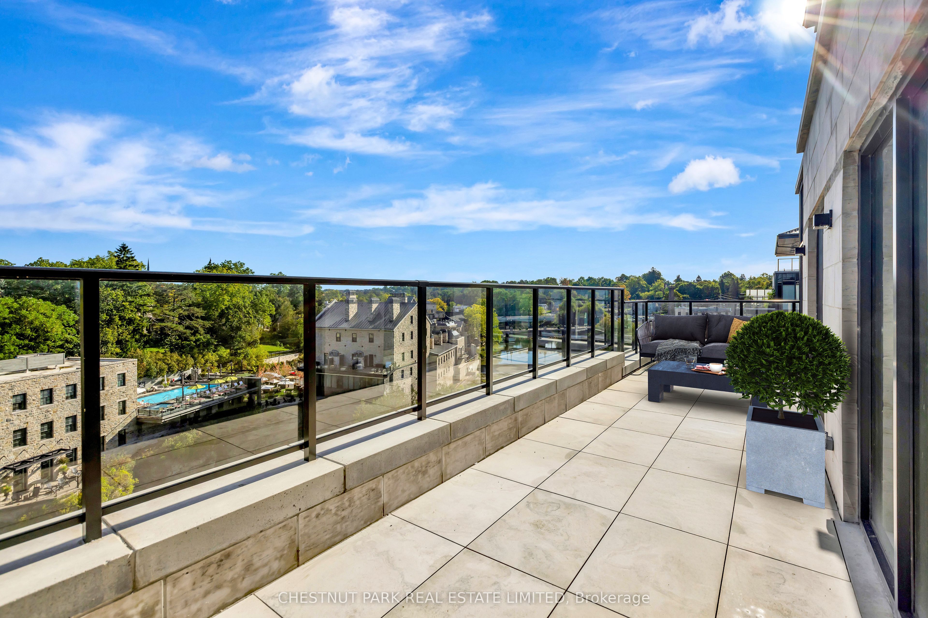 #407 - 6523 Wellington Road Property Photo 17