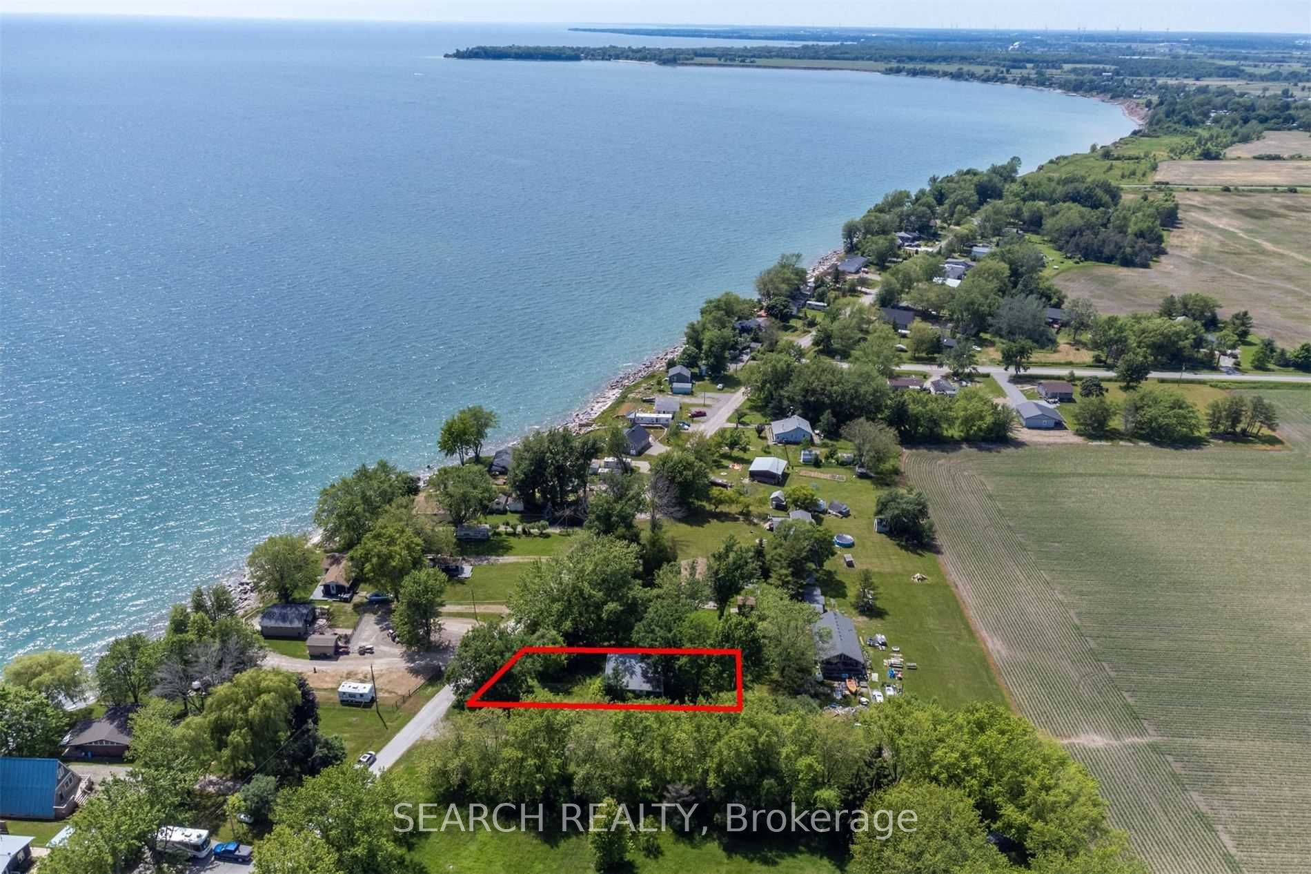 28 Derner Line Property Photo 2