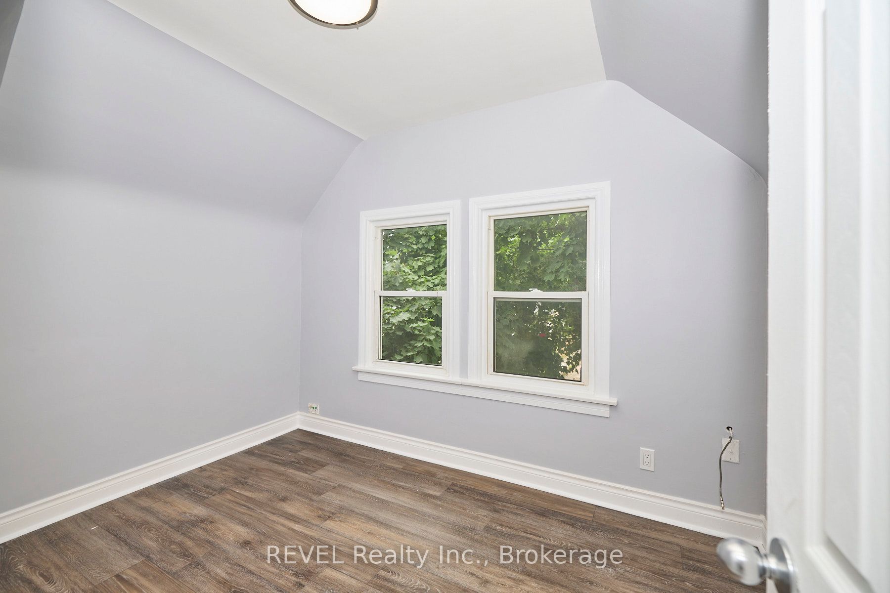 43 Cosby Avenue Property Photo 20