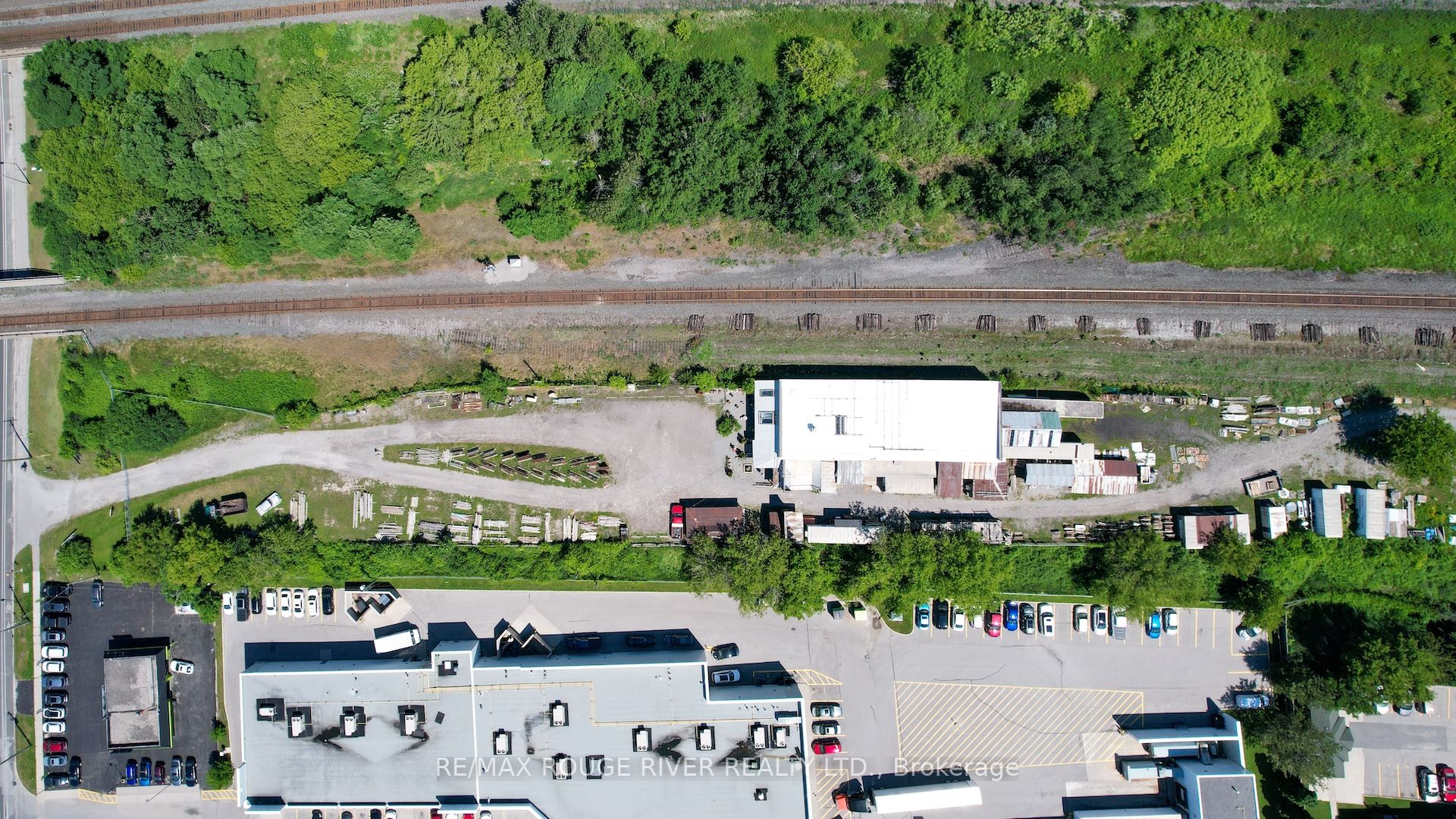 540 Division Street Property Photo 1