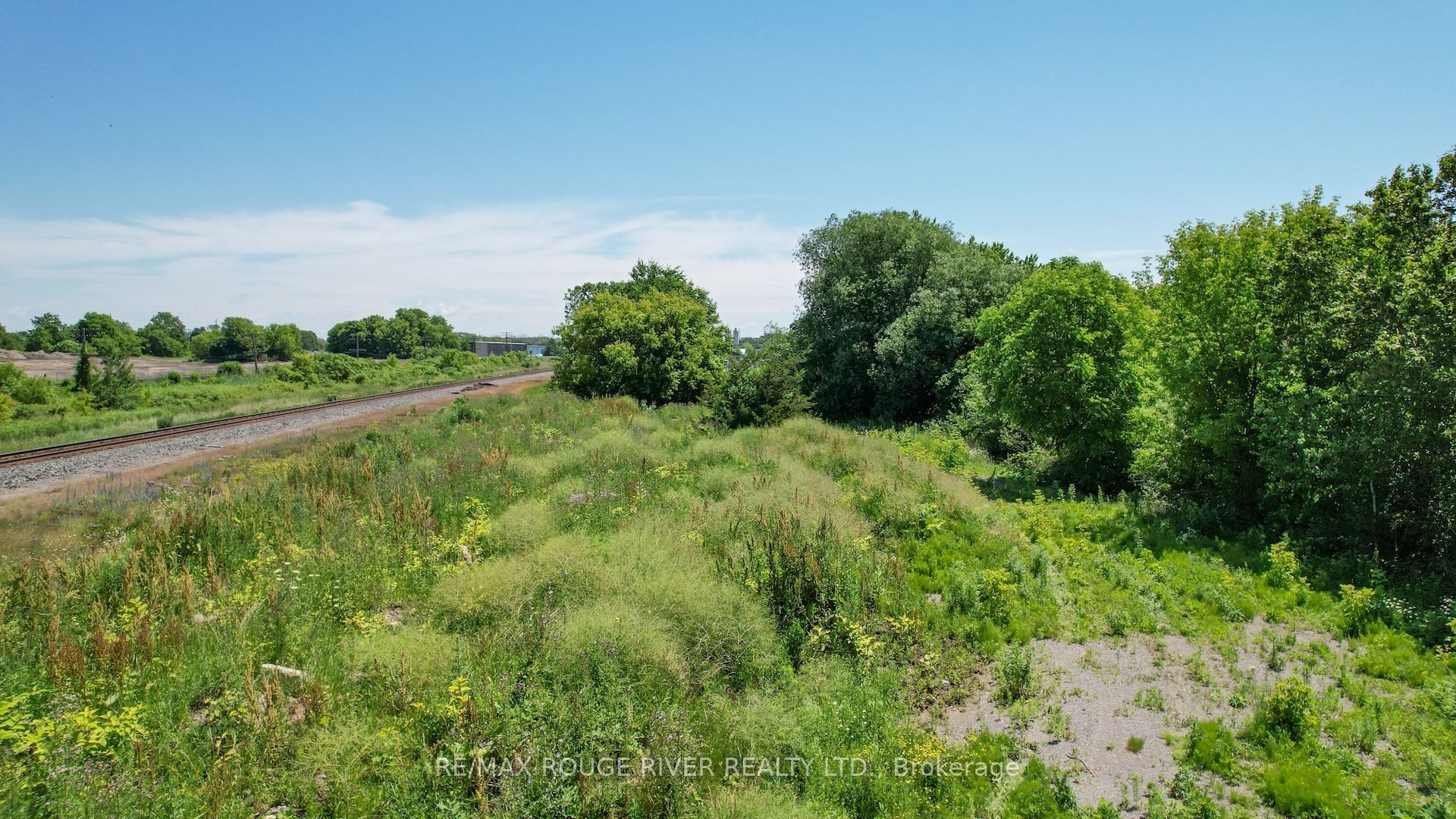 540 Division Street Property Photo 7
