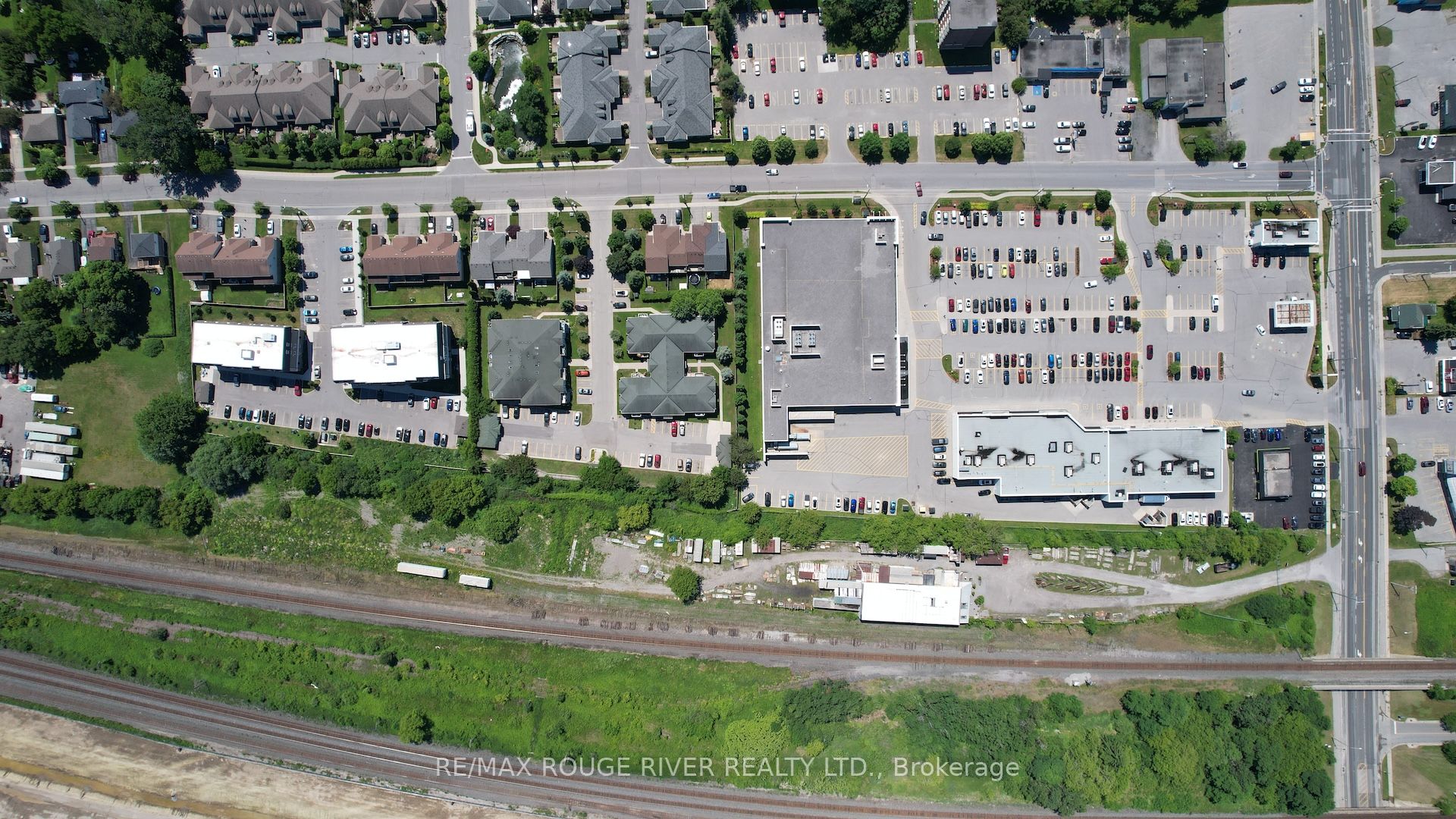 540 Division Street Property Photo 8