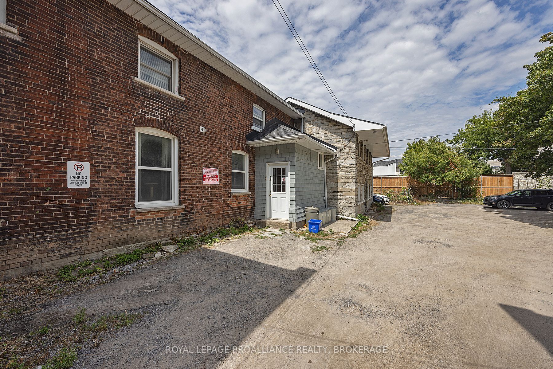 85 Queen Street Property Photo 7