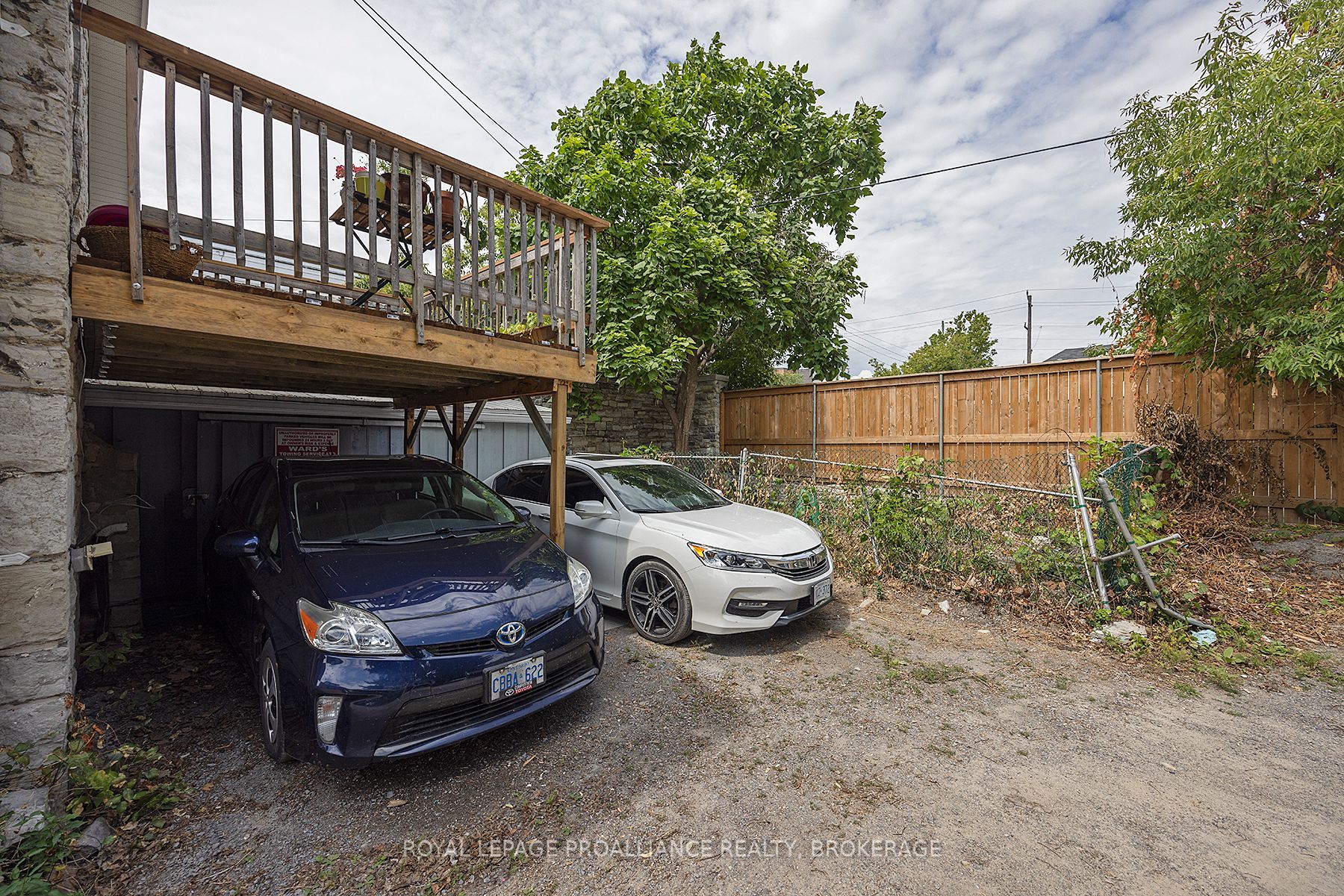 85 Queen Street Property Photo 11