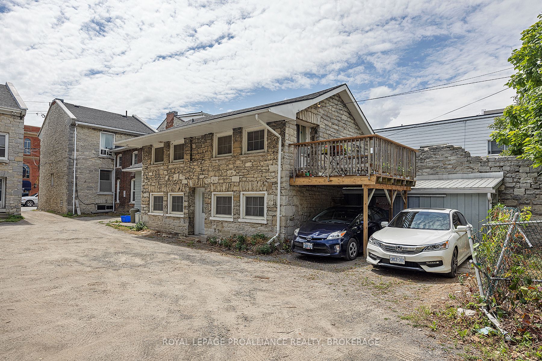 85 Queen Street Property Photo 13