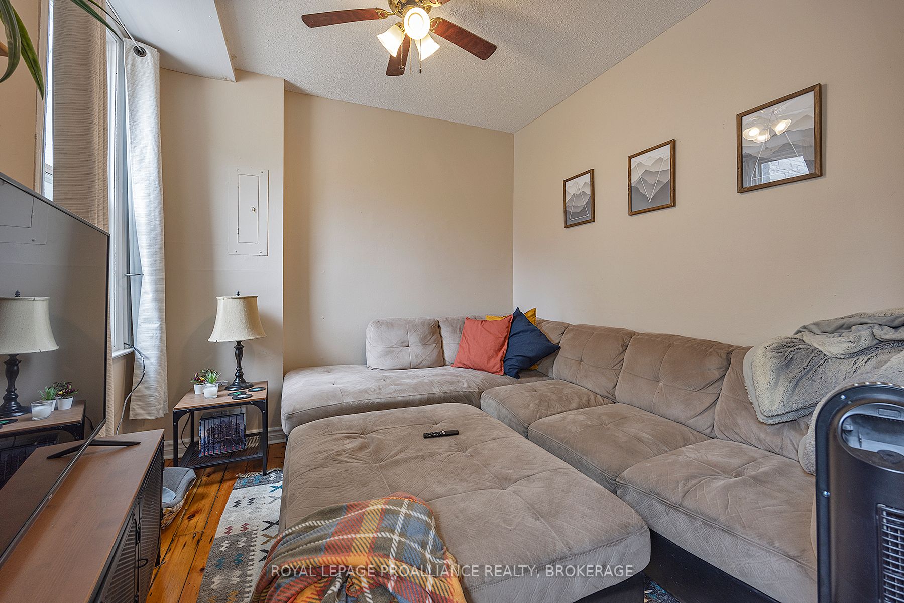 85 Queen Street Property Photo 20