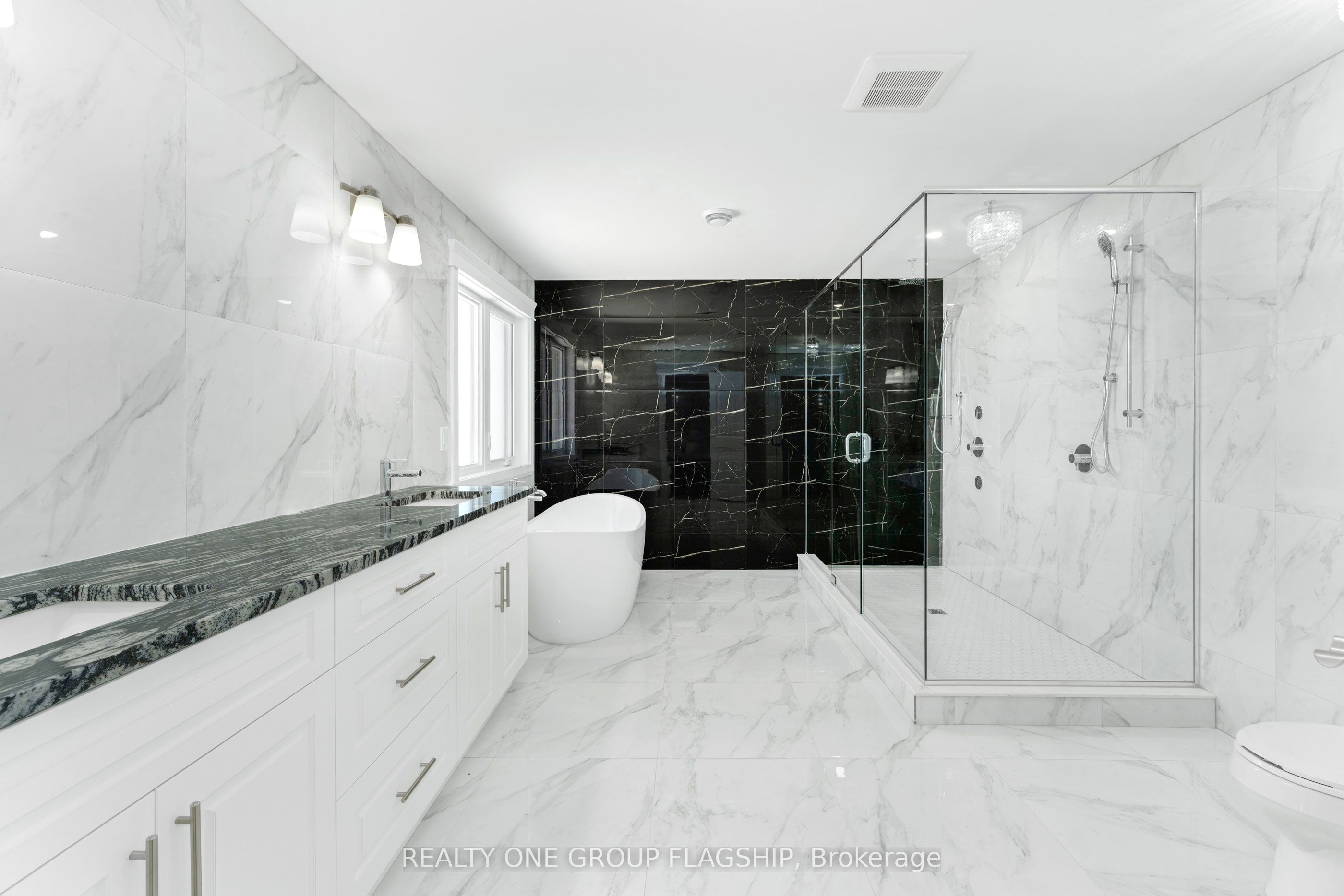 322 Benson Court Property Photo 26
