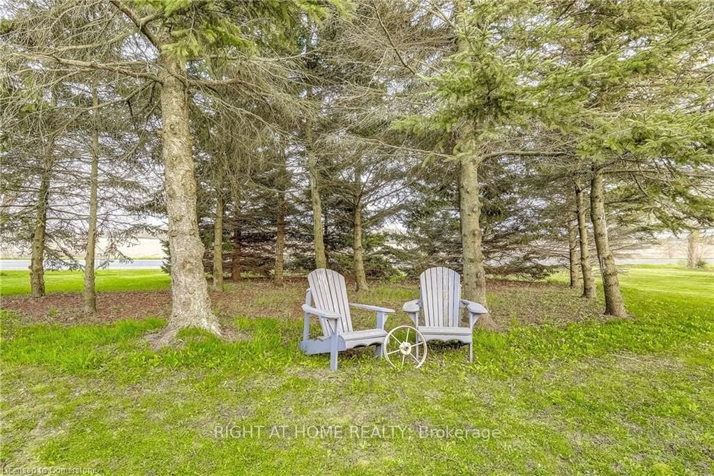 3759 Highway 3 N/a Property Photo 3