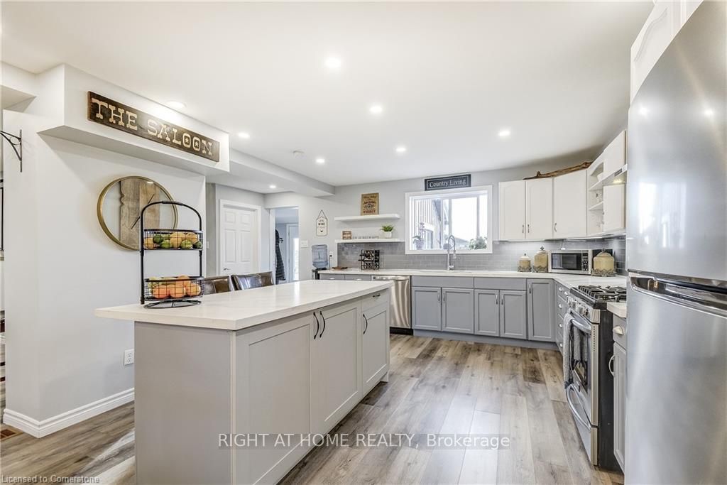3759 Highway 3 N/a Property Photo 11