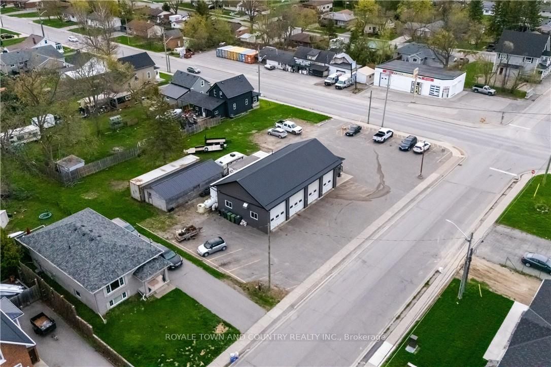 118 Queen Street Property Photo 10
