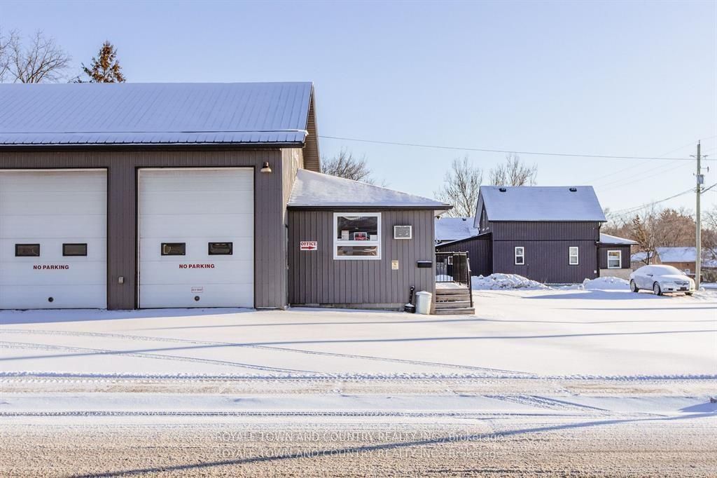 118 Queen Street Property Photo 13