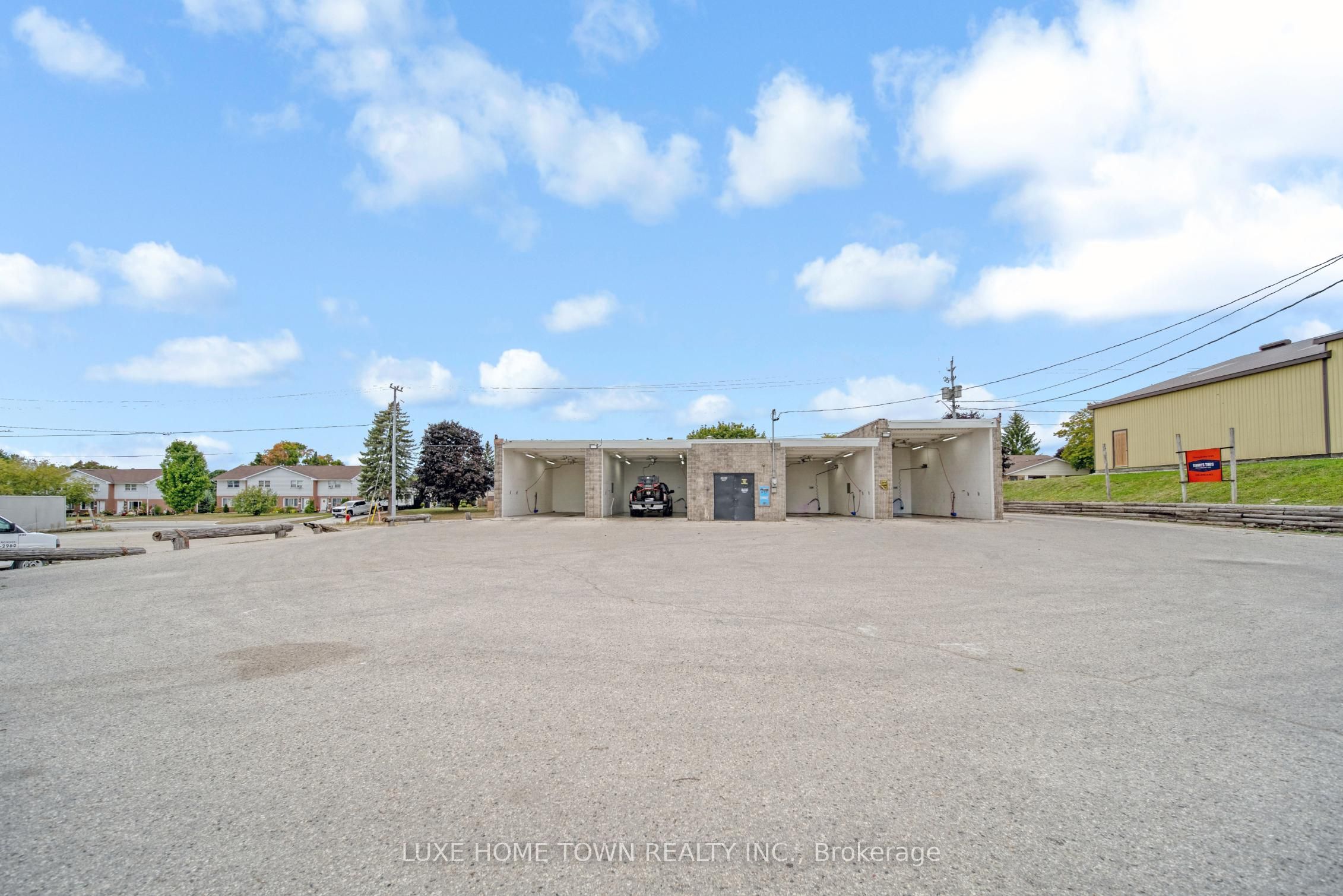 683 11th Street Property Photo 10
