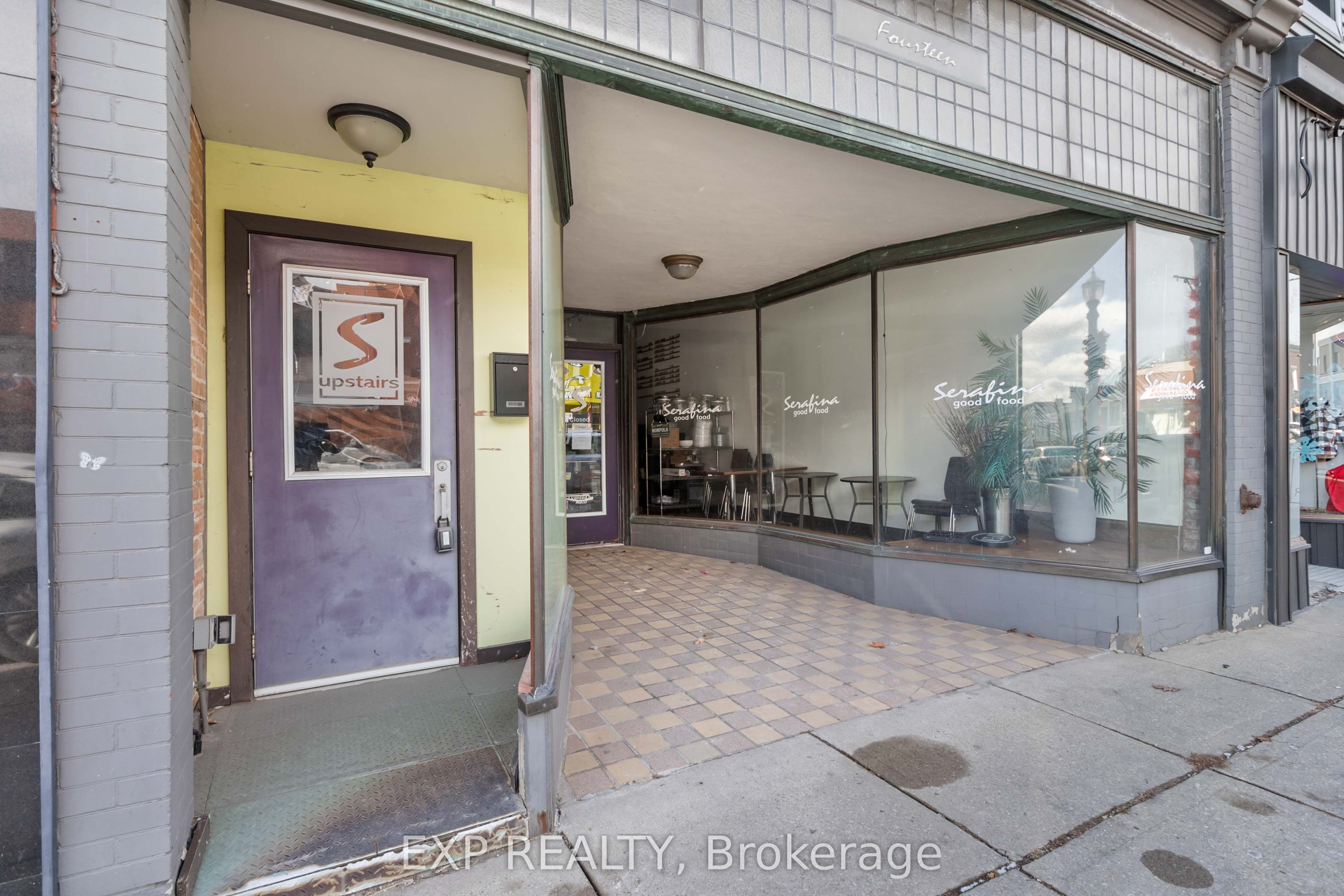 #upper - 14 Norfolk Street Property Photo 3