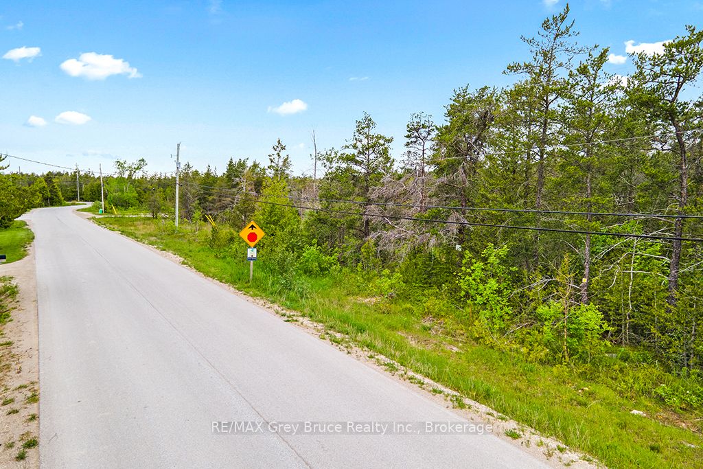 17 Dyers Bay Road Property Photo 12