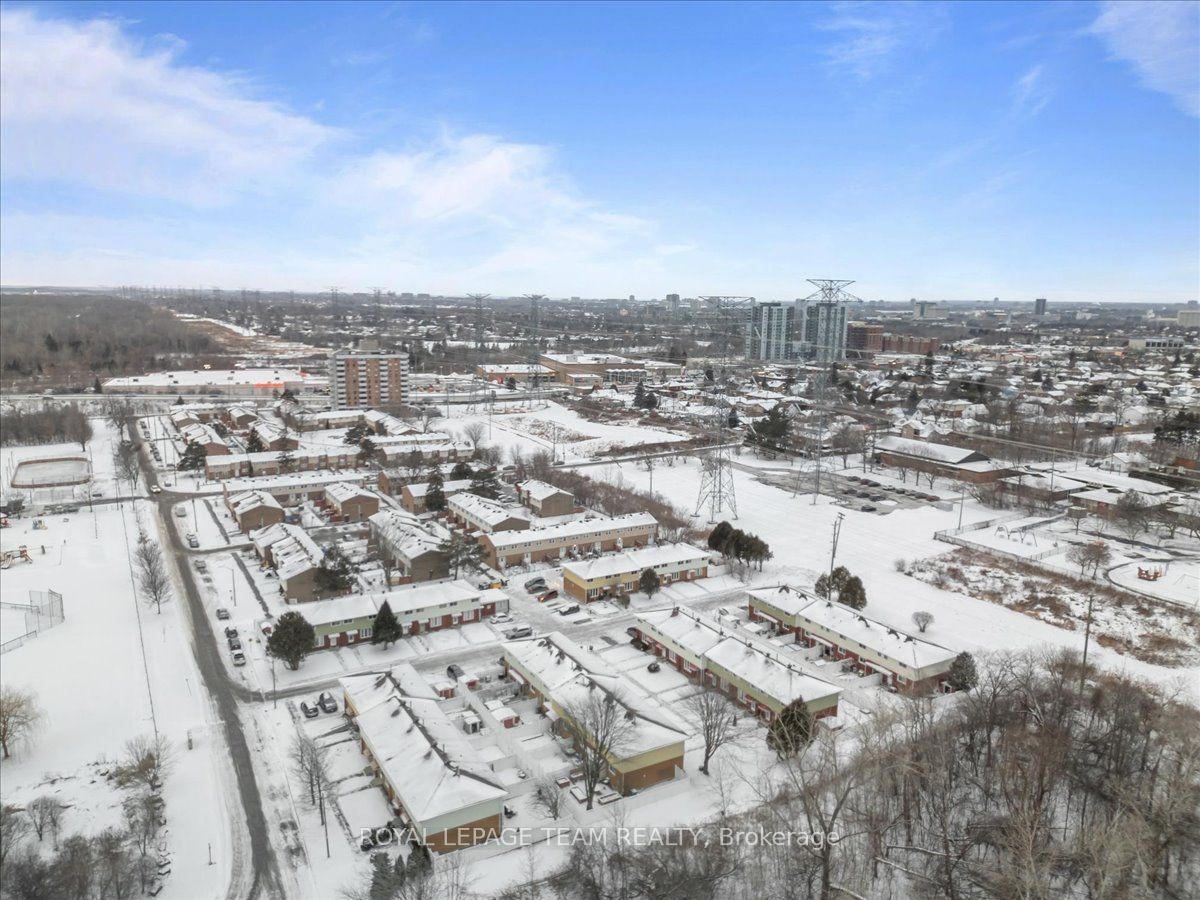 #40 - 1295 Ledbury Avenue Property Photo 60