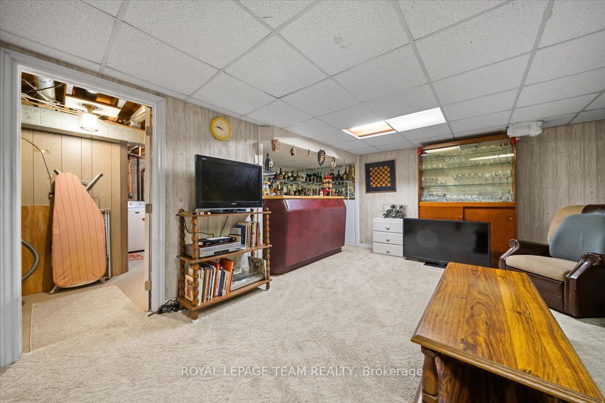 #40 - 1295 Ledbury Avenue Property Photo 67