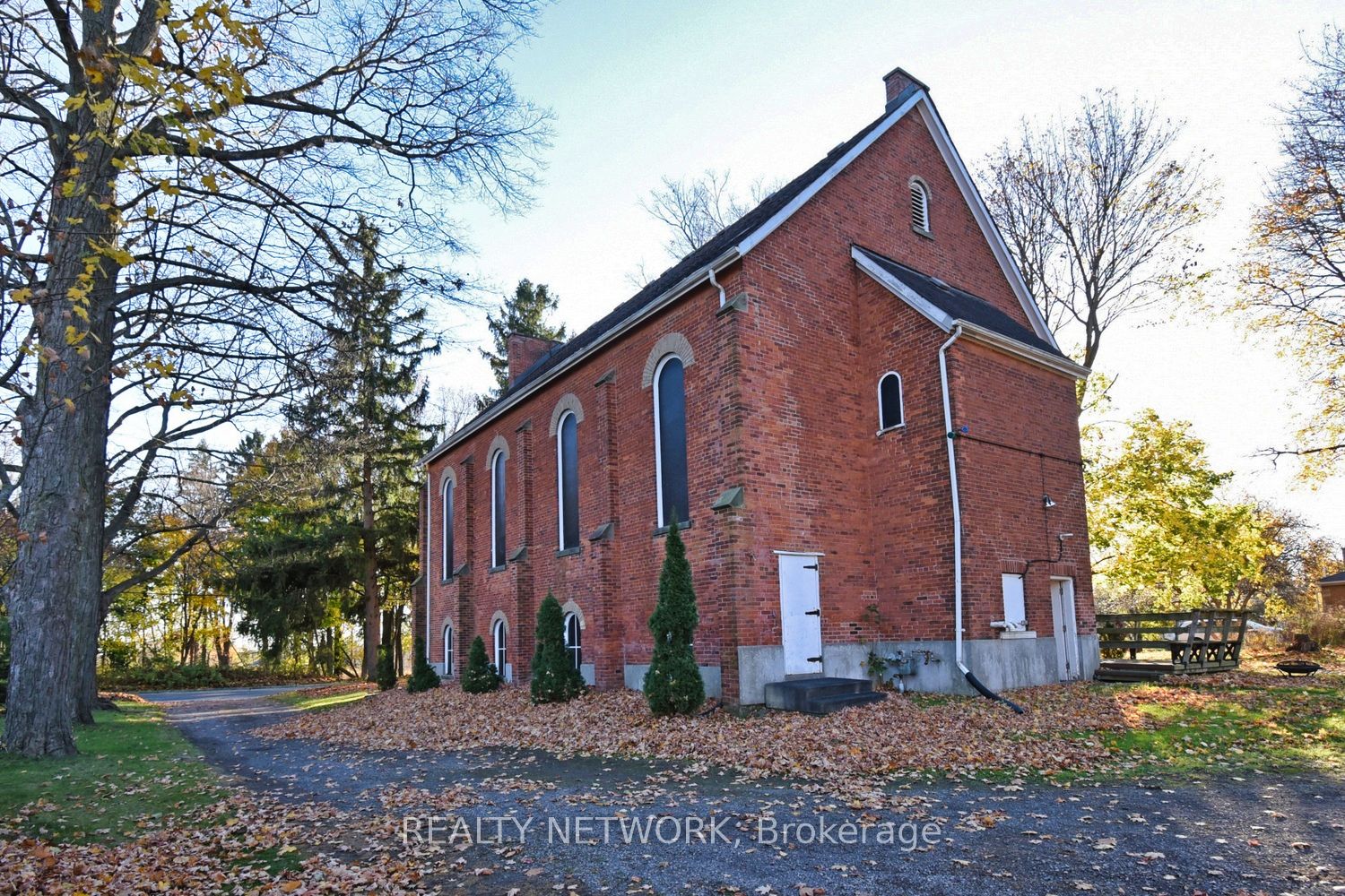 200 Highway 8 Property Photo 32