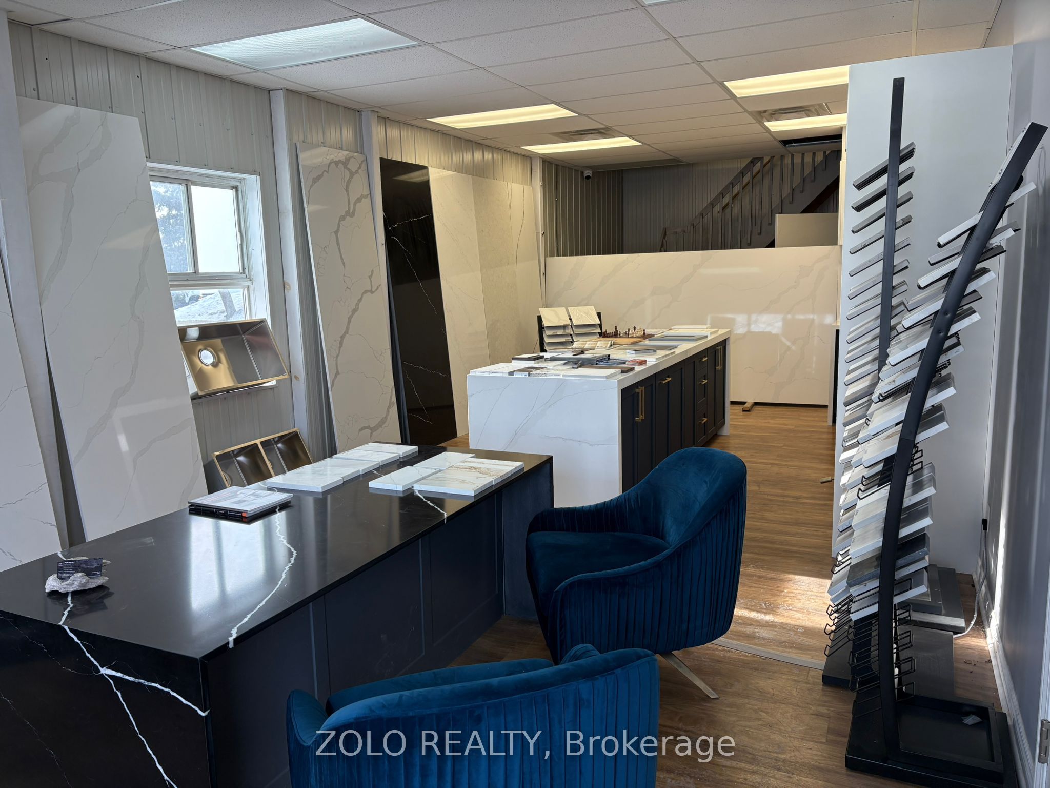 #7 - 5509 Canotek Road Property Photo 4