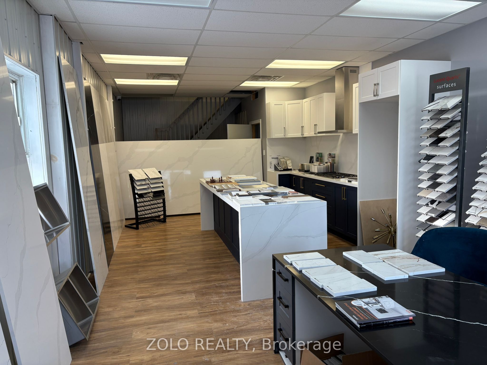 #7 - 5509 Canotek Road Property Photo 5