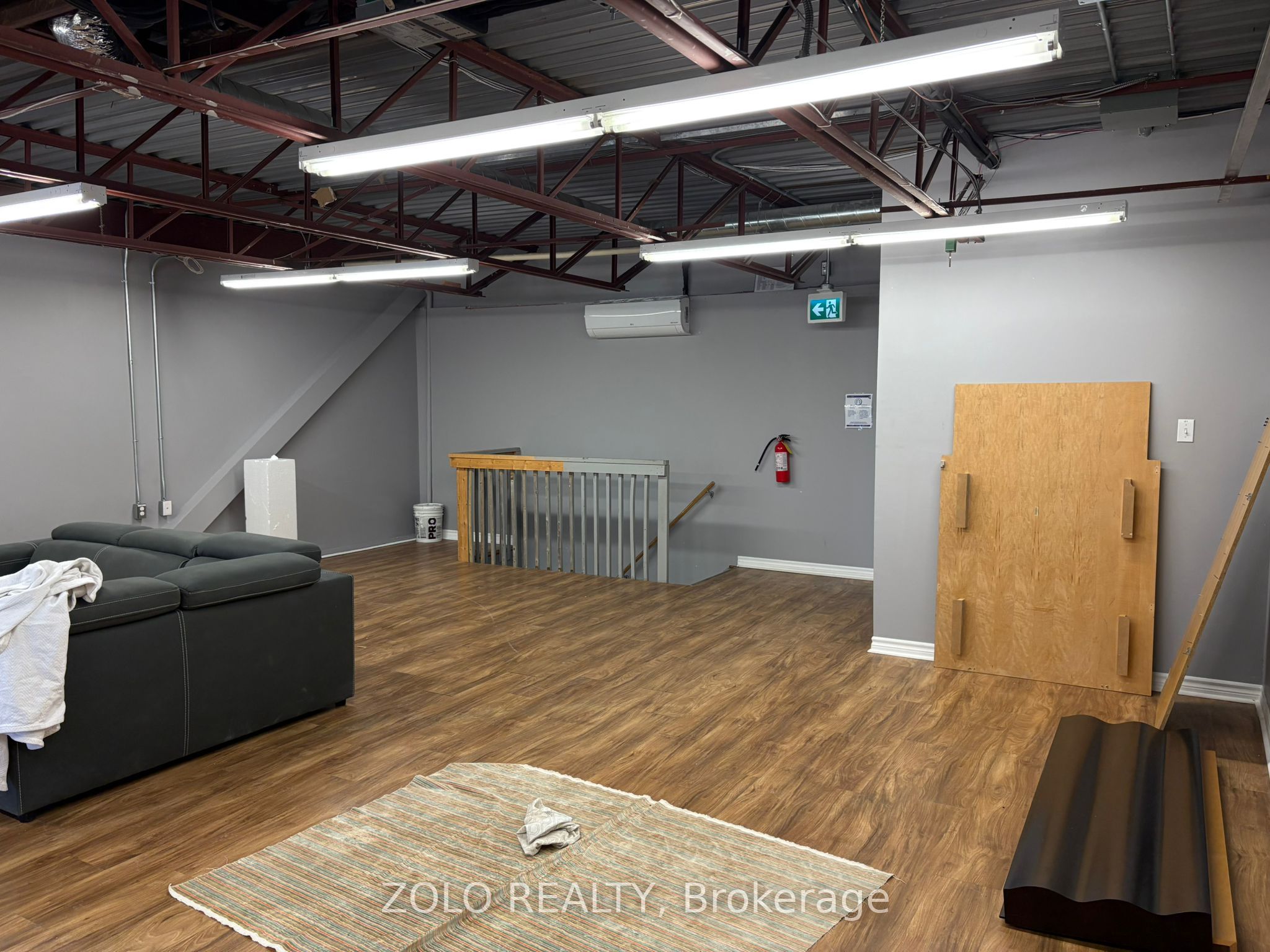 #7 - 5509 Canotek Road Property Photo 13
