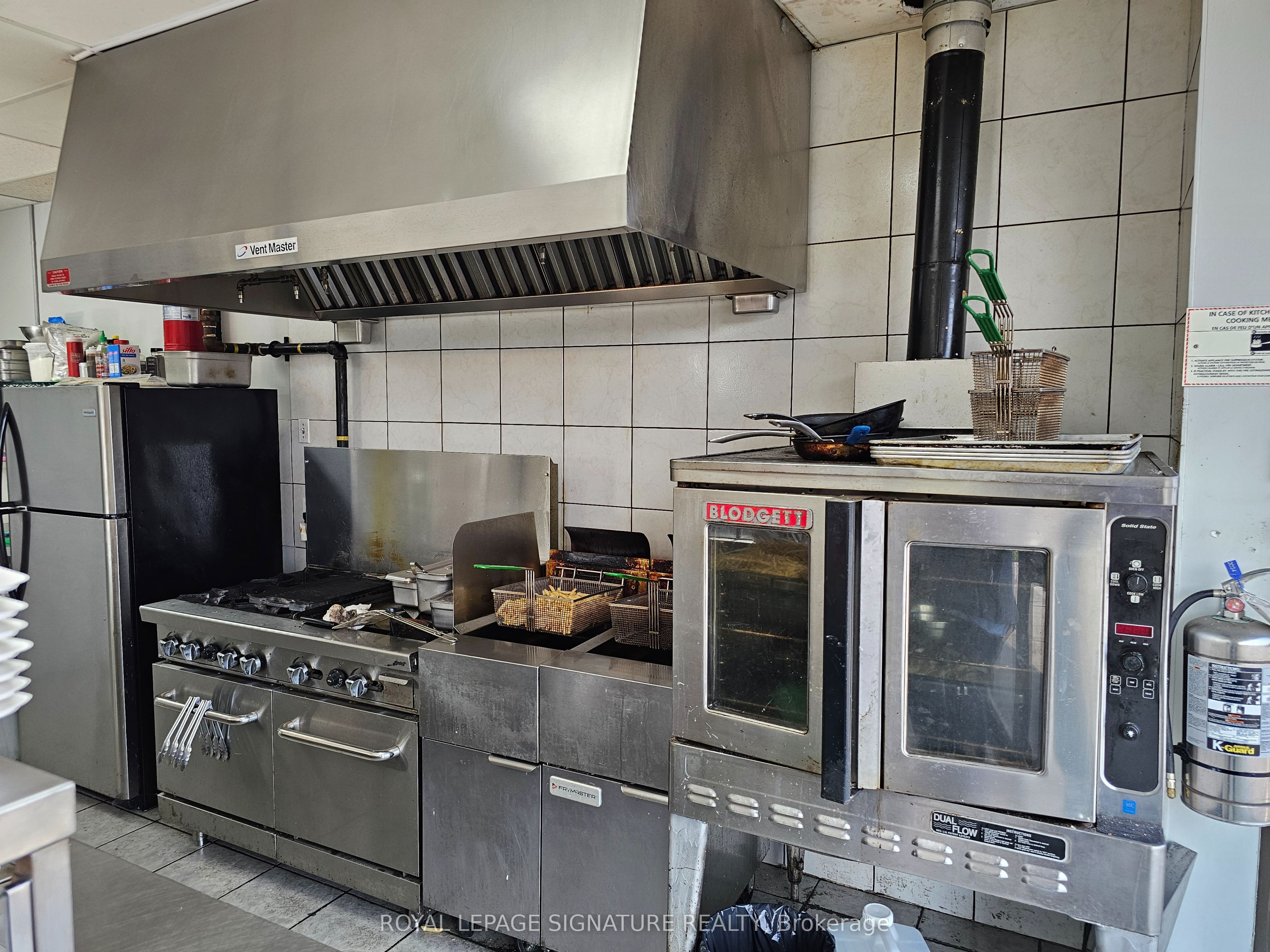 #1 - 825 Weber Street Property Photo 11