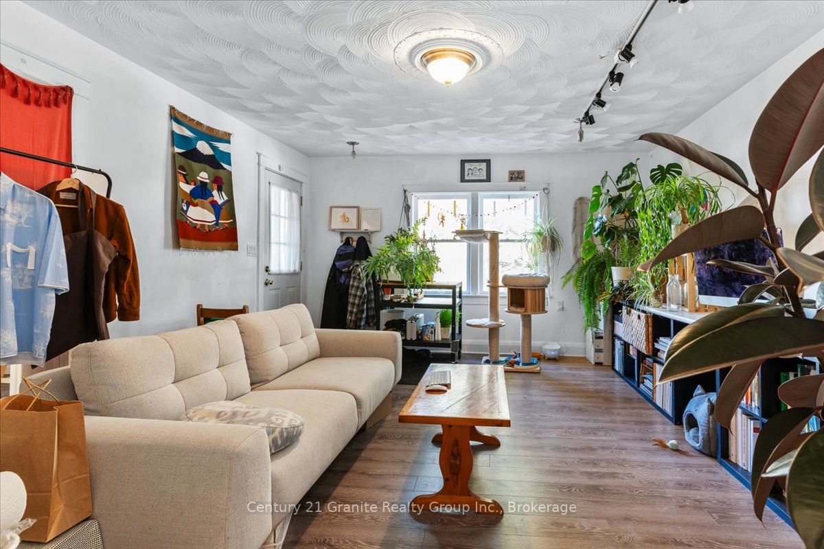 15 Newcastle Street Property Photo 13