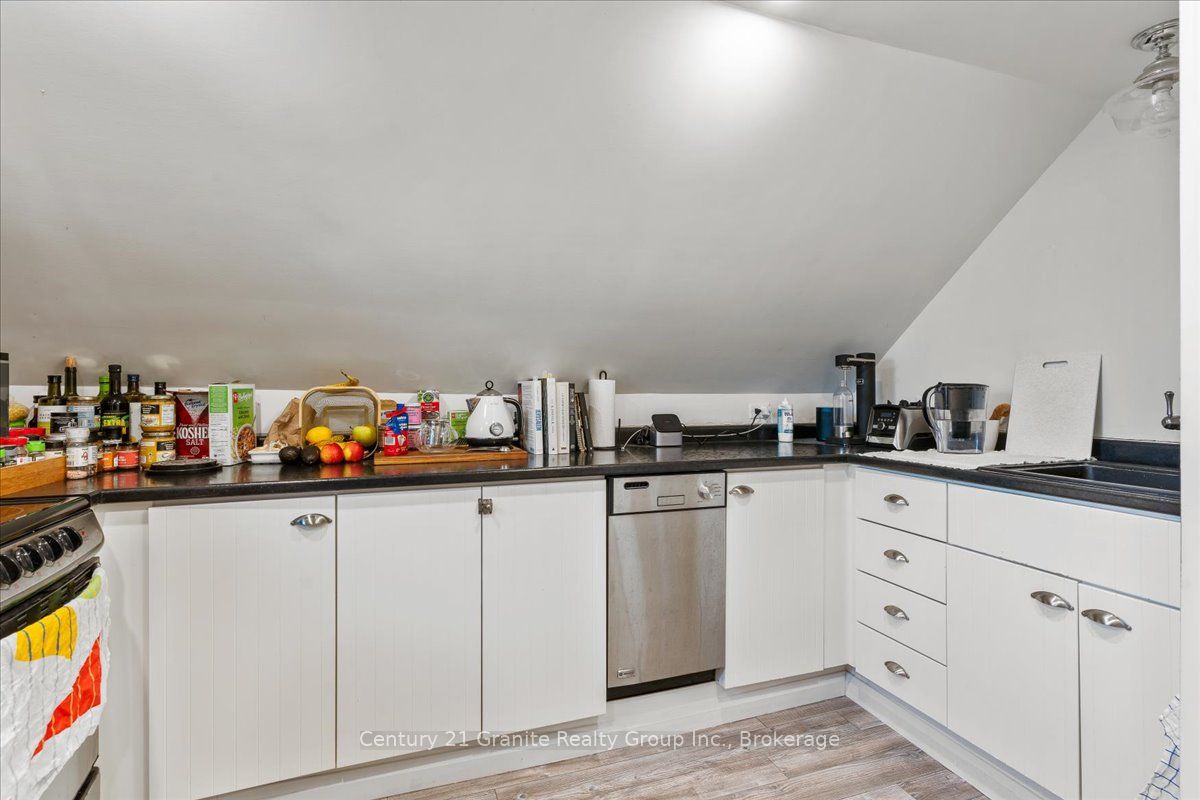 15 Newcastle Street Property Photo 22