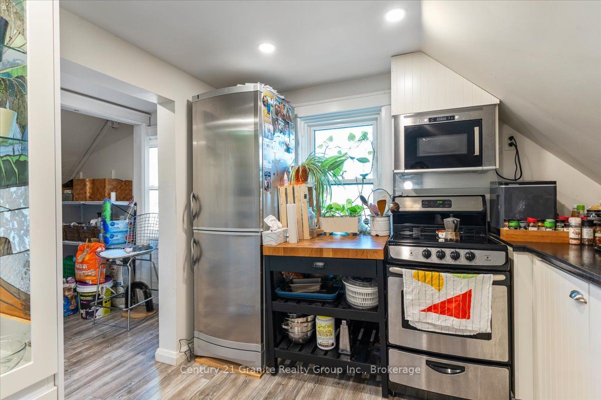 15 Newcastle Street Property Photo 23