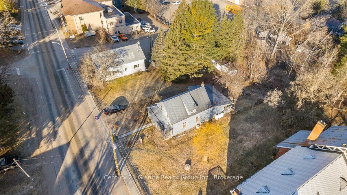 15 Newcastle Street Property Photo 25